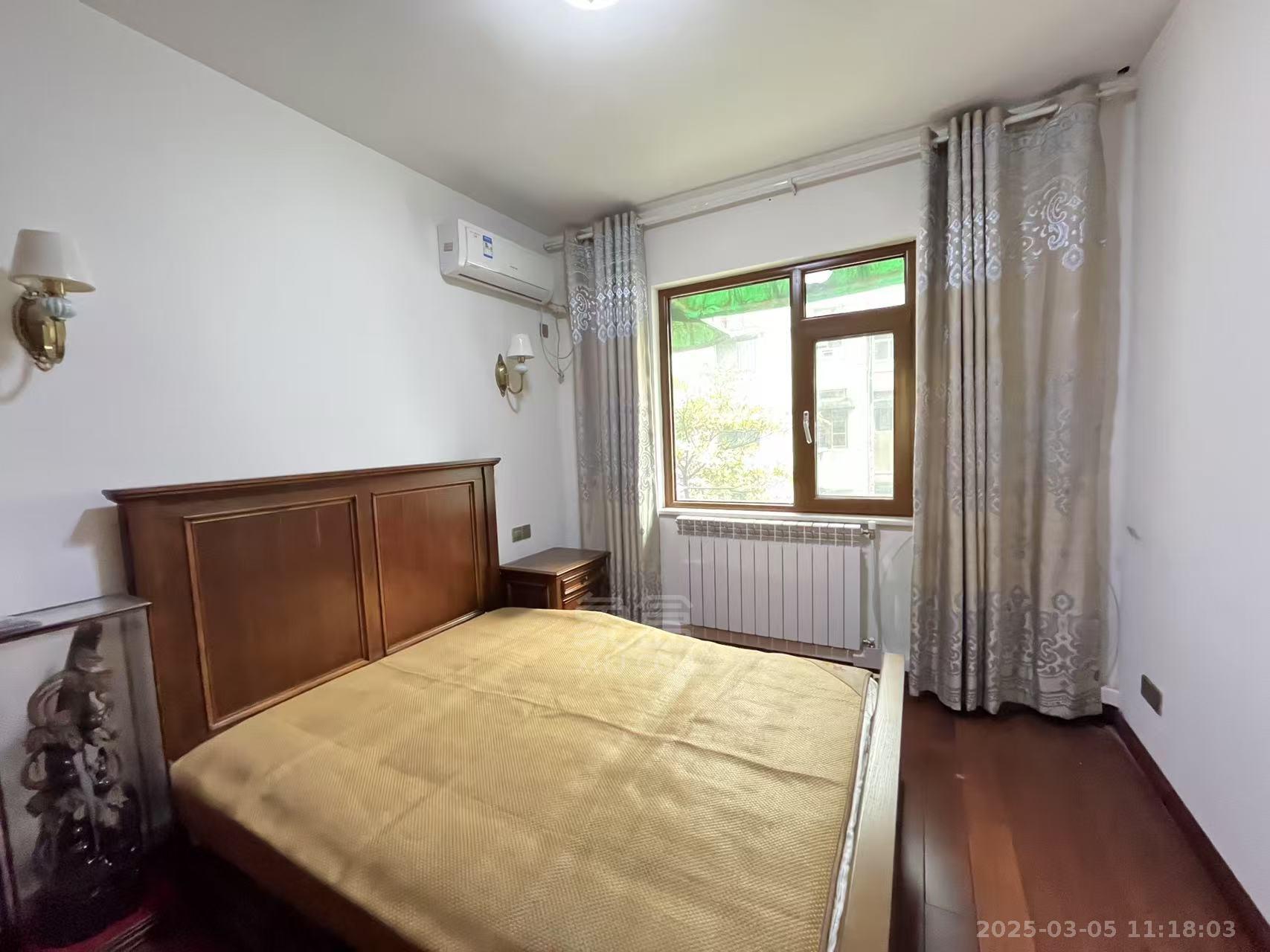 市委宿舍神龙小区 3室2厅1卫 2200.0元/月 市委宿舍神龙小区 3室2厅1卫 2200.0元/月室内图