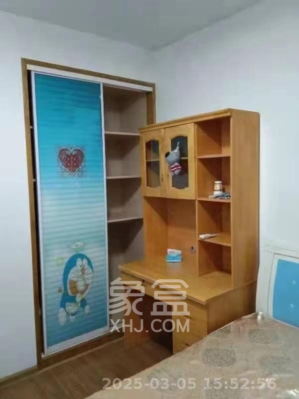华润凤凰城三期  3室2厅2卫   2400.00元/月室内图