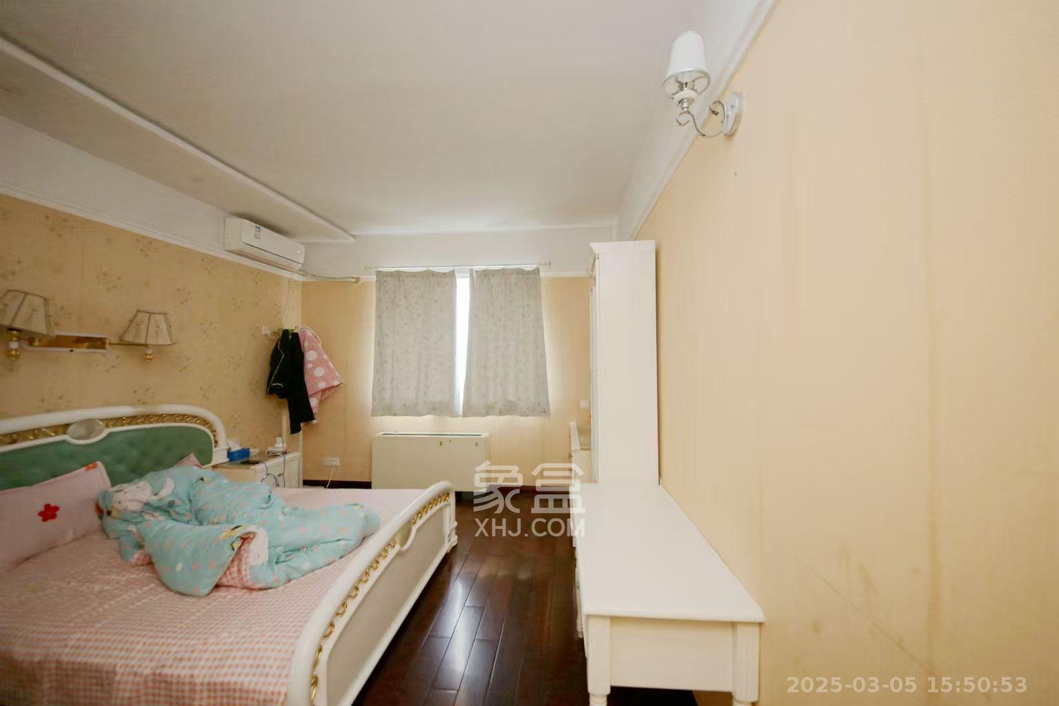 省委统战部宿舍  4室2厅2卫    4900.0元/月 省委统战部宿舍  4室2厅2卫    4900.0元/月室内图