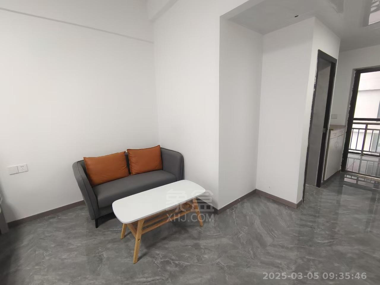 朗廷览江 1室1厅1卫 1500.0元/月 朗廷览江 1室1厅1卫 1500.0元/月室内图