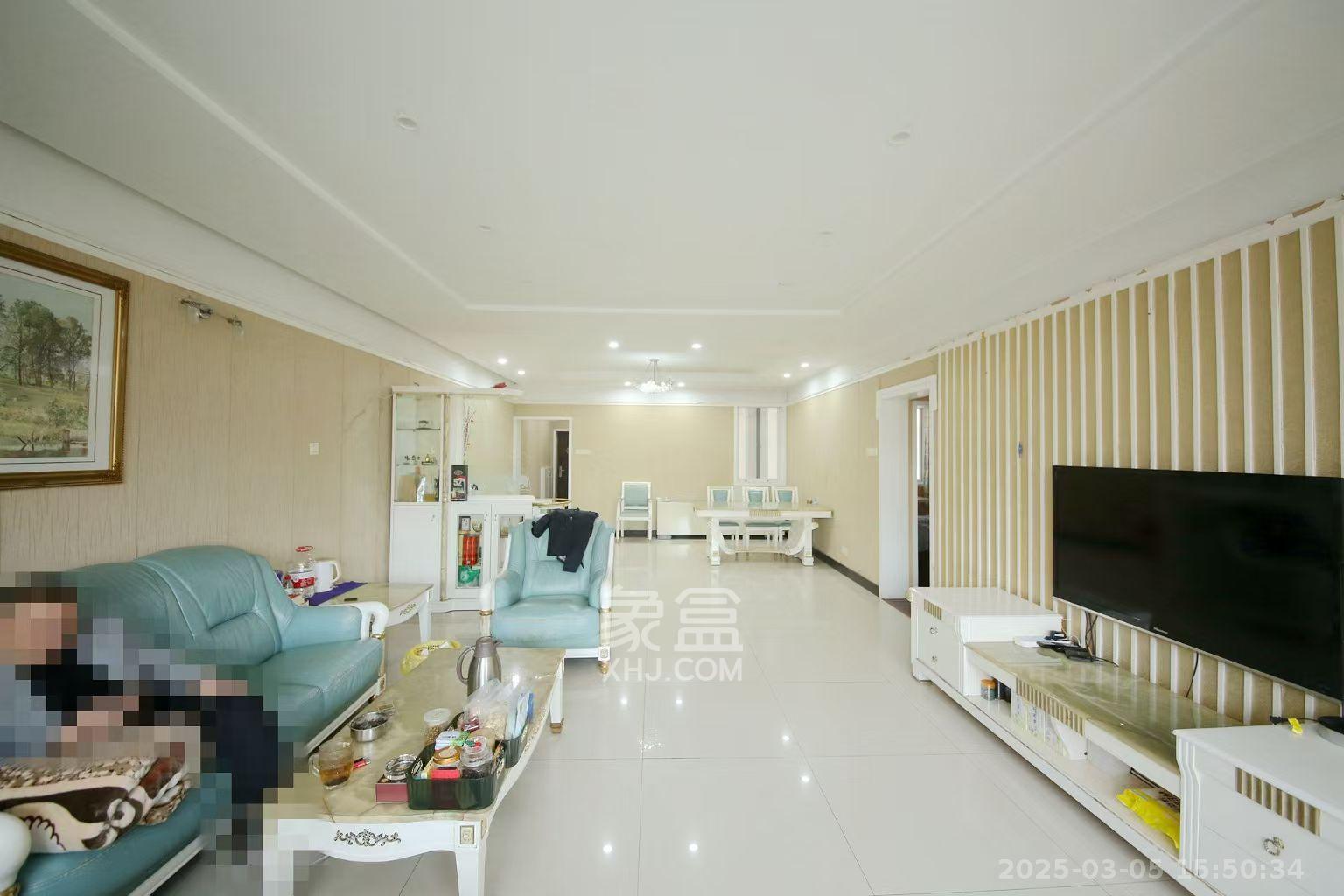 省委统战部宿舍  4室2厅2卫    4900.0元/月 省委统战部宿舍  4室2厅2卫    4900.0元/月室内图