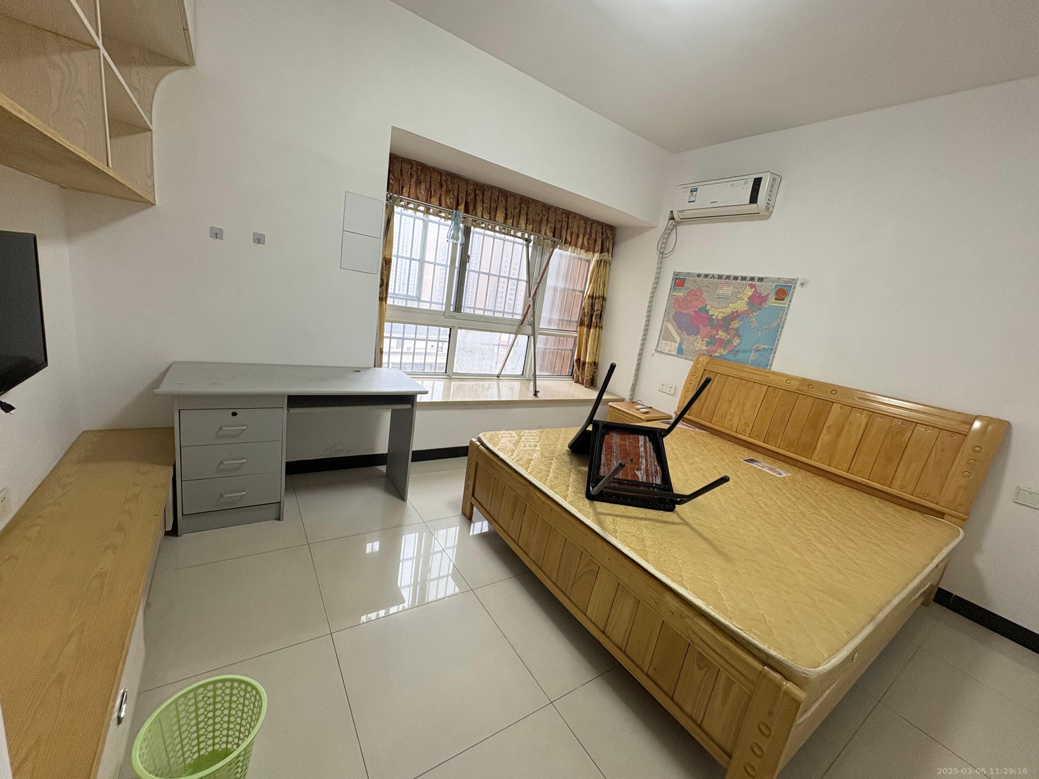 家和苑(原梅溪湖保障性住房一期) 4室4厅1卫 2600.0元/月 家和苑(原梅溪湖保障性住房一期) 4室4厅1卫 2600.0元/月室内图