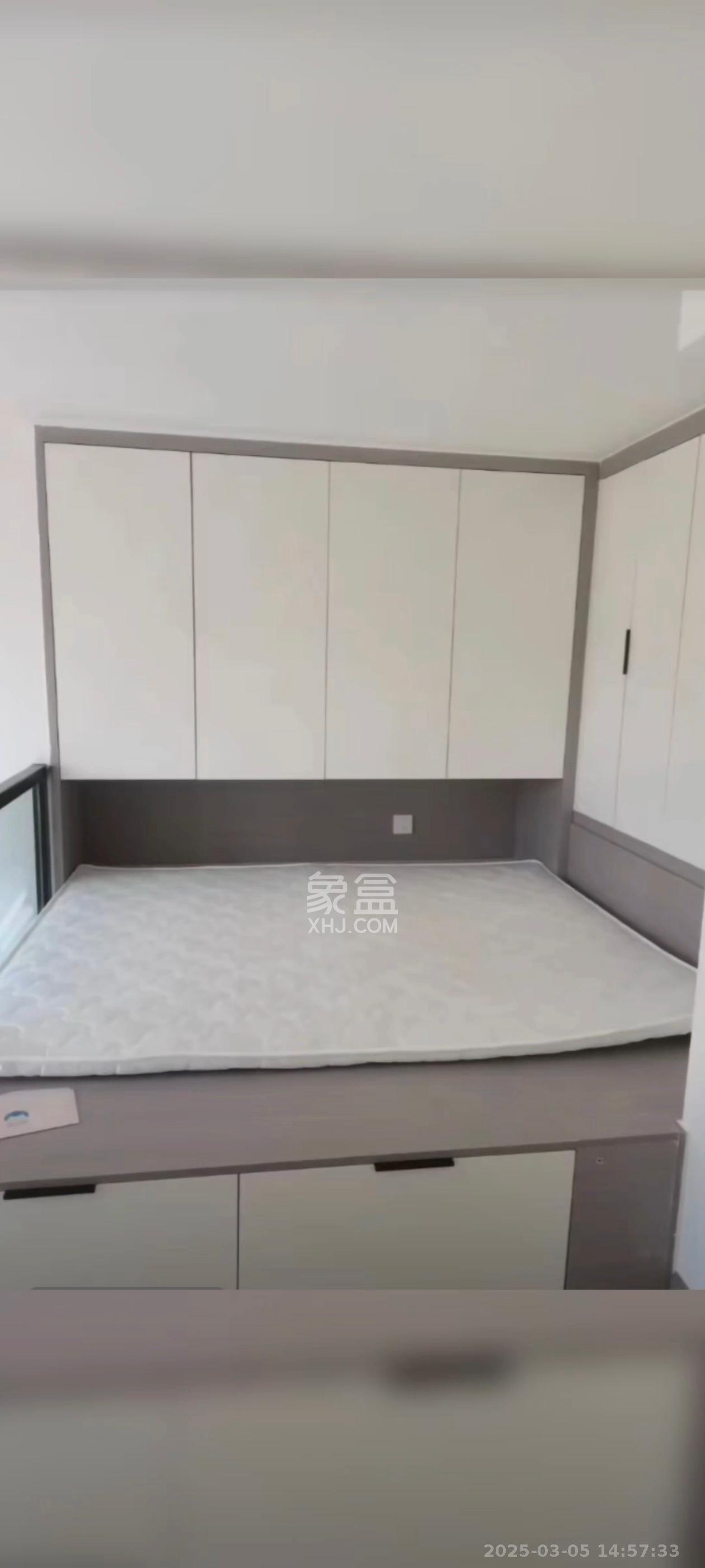 越秀悦湖台  1室1厅1卫   1900.00元/月室内图