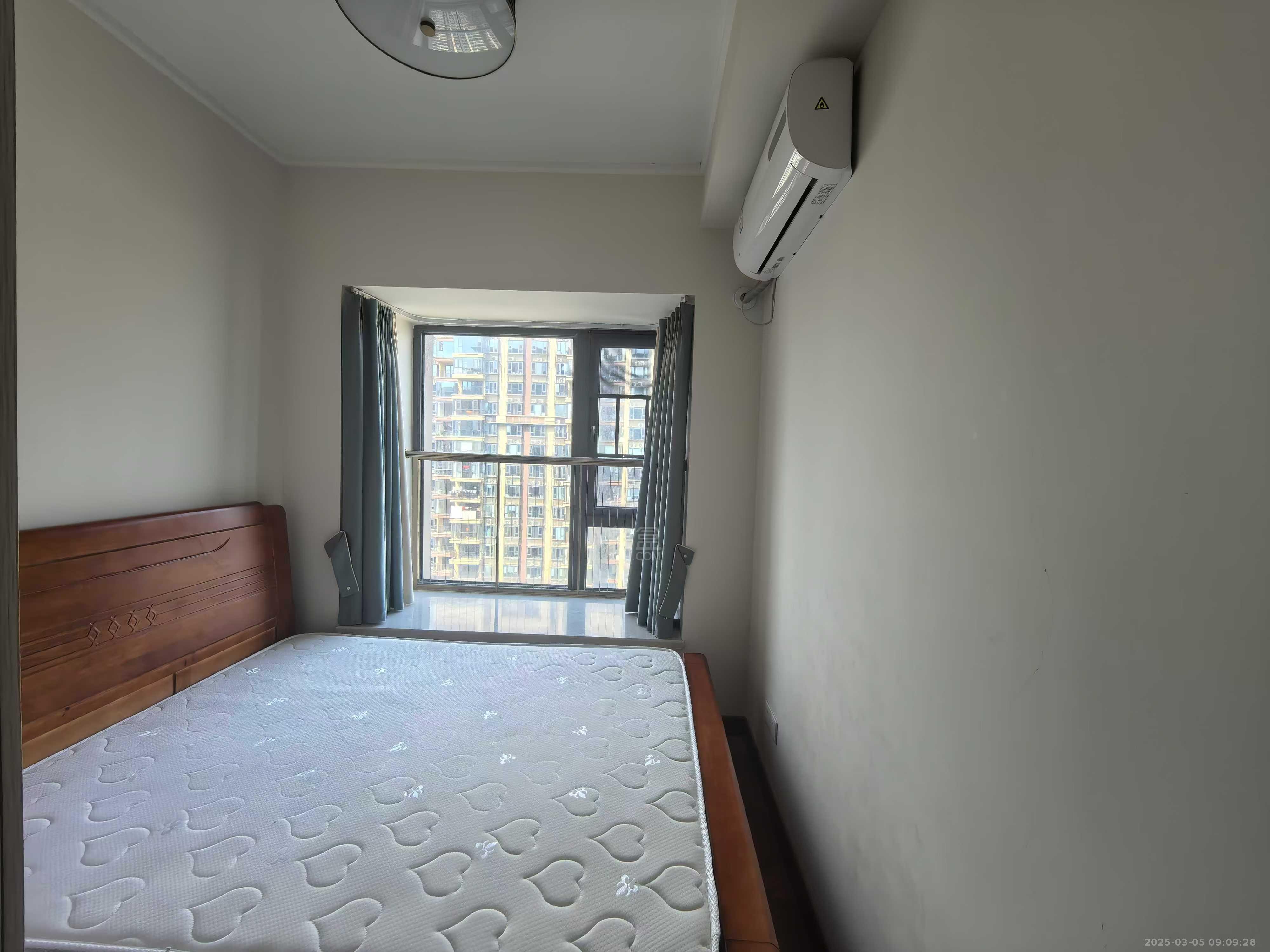 株洲恒大悦珑台  4室2厅2卫    1900.0元/月 株洲恒大悦珑台  4室2厅2卫    1900.0元/月室内图