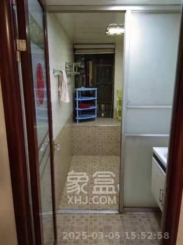 华润凤凰城三期 3室2厅2卫 2400.0元/月 华润凤凰城三期 3室2厅2卫 2400.0元/月室内图