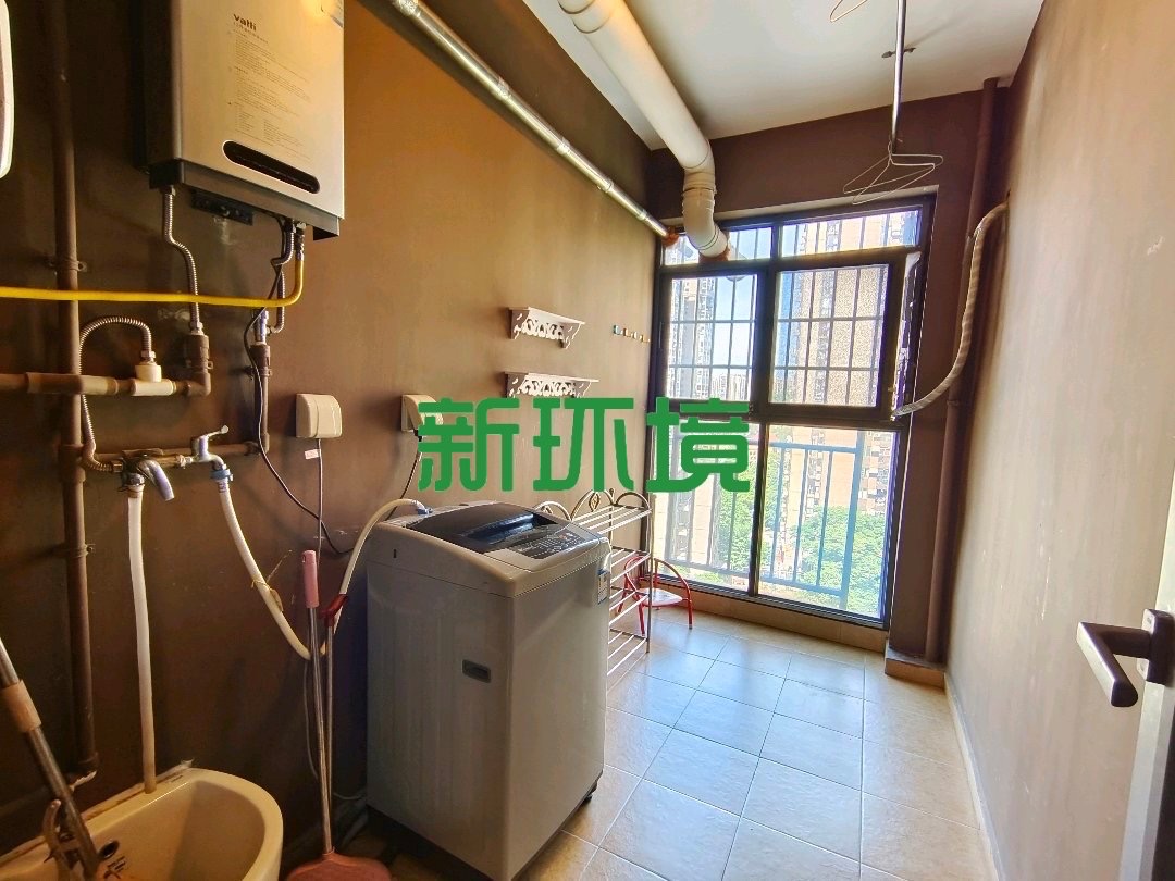 蓝色港湾 3室2厅2卫 1700.0元/月 蓝色港湾 3室2厅2卫 1700.0元/月室内图