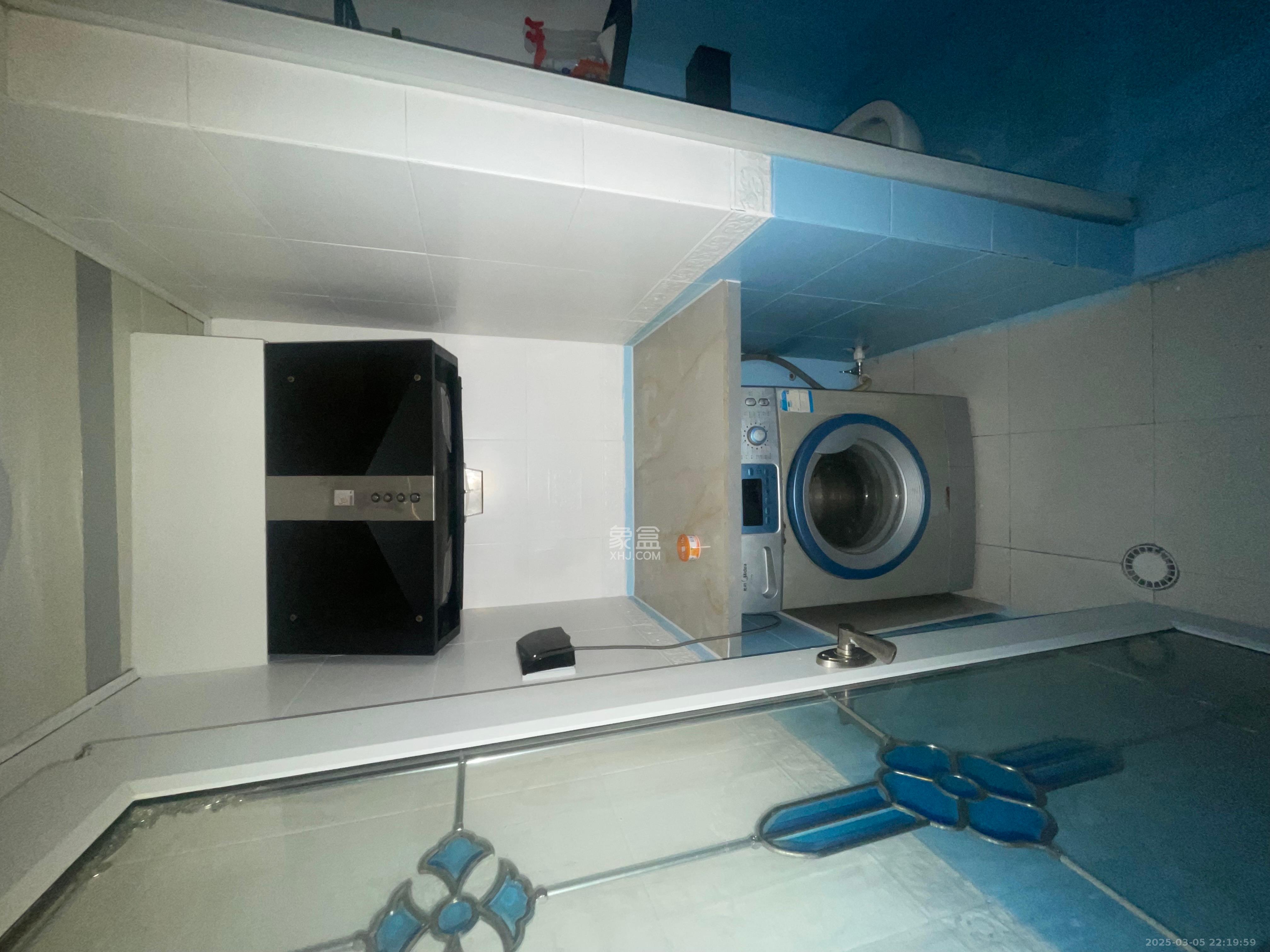 红商建材市场 1室1厅1卫 1200.0元/月 红商建材市场 1室1厅1卫 1200.0元/月室内图