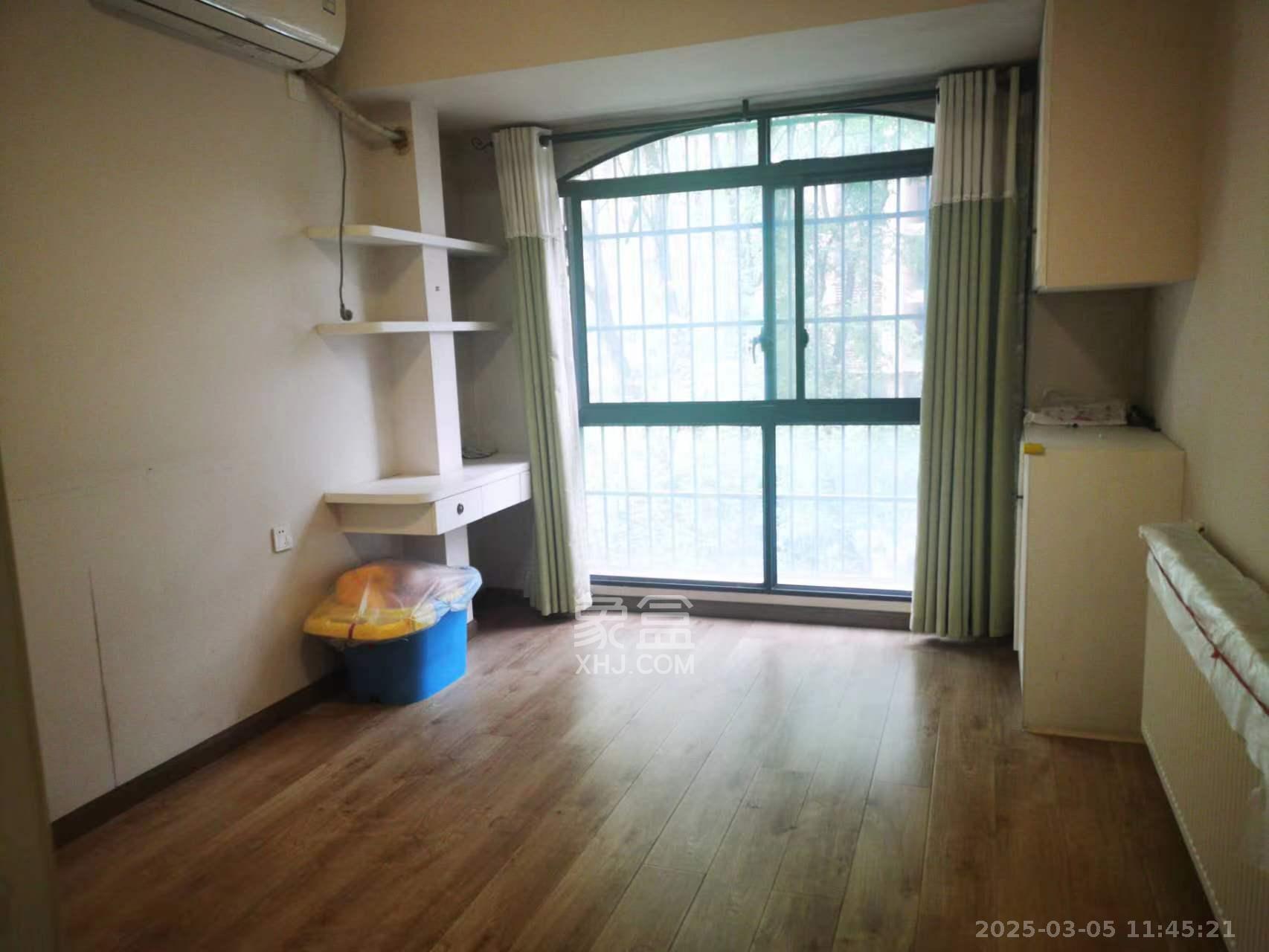 中建芙蓉嘉苑 3室2厅2卫 2700.0元/月 中建芙蓉嘉苑 3室2厅2卫 2700.0元/月室内图