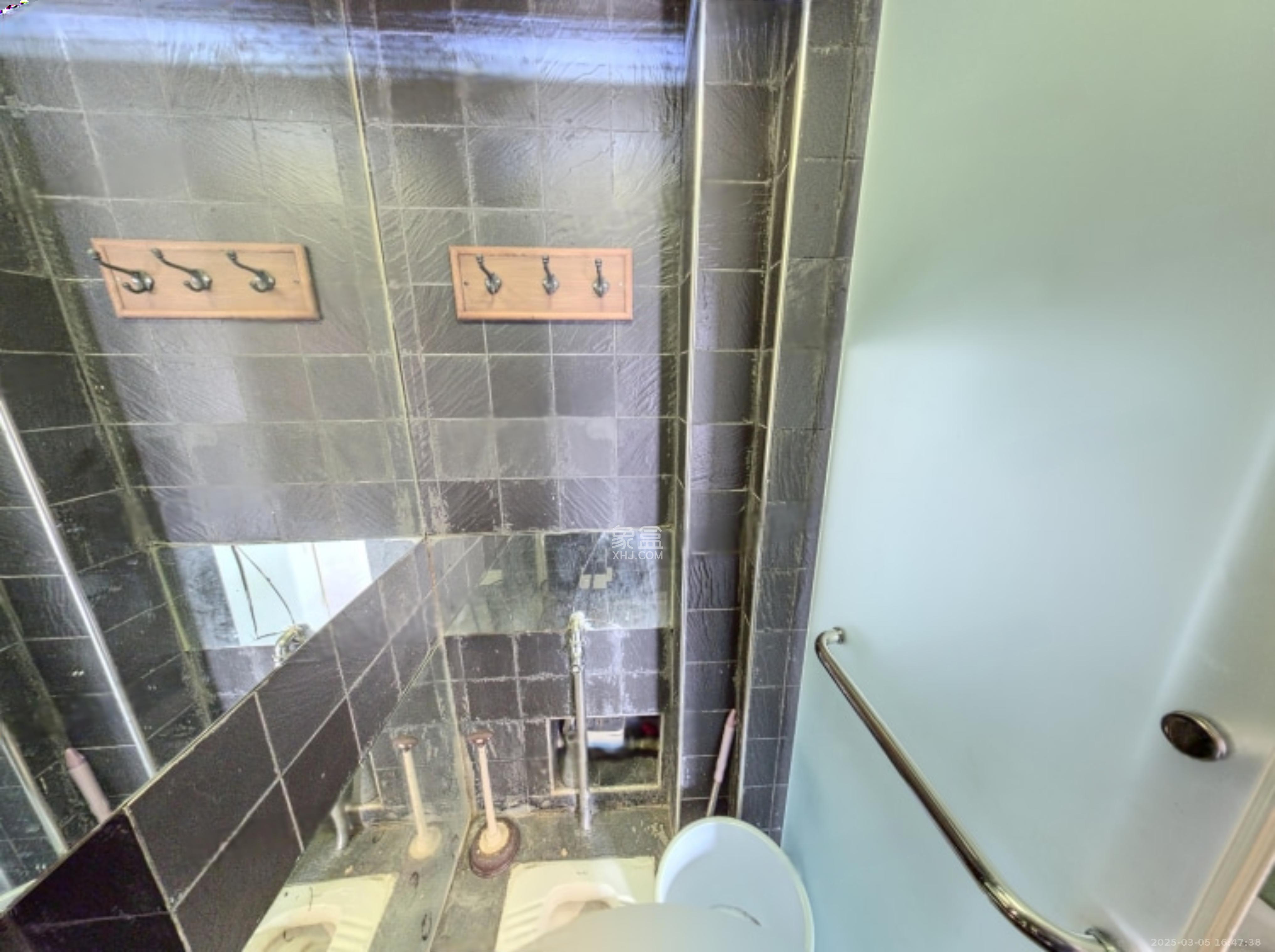 郡原广场 1室1厅1卫 1700.0元/月 郡原广场 1室1厅1卫 1700.0元/月室内图