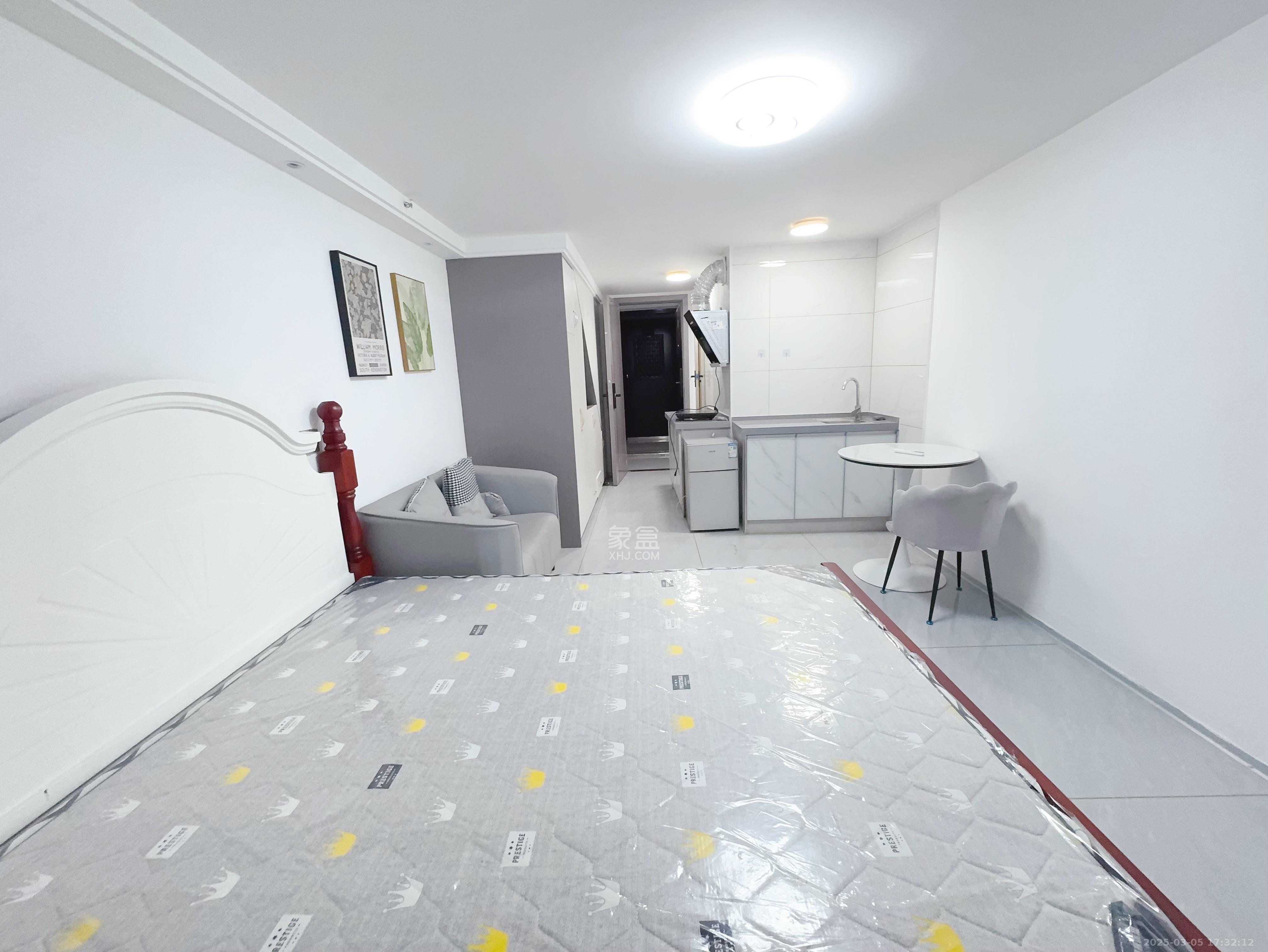 清控湖山雅居北区 1室1厅1卫 1200.0元/月 清控湖山雅居北区 1室1厅1卫 1200.0元/月室内图