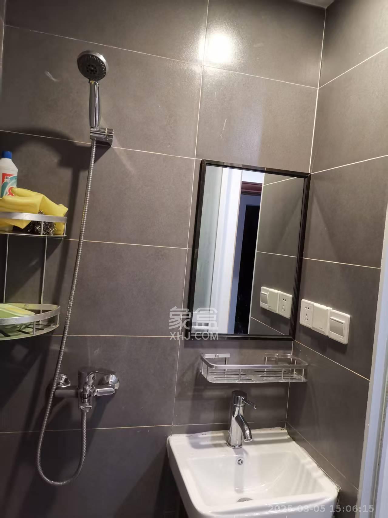 叠彩兰亭 1室1厅1卫 1000.0元/月 叠彩兰亭 1室1厅1卫 1000.0元/月室内图