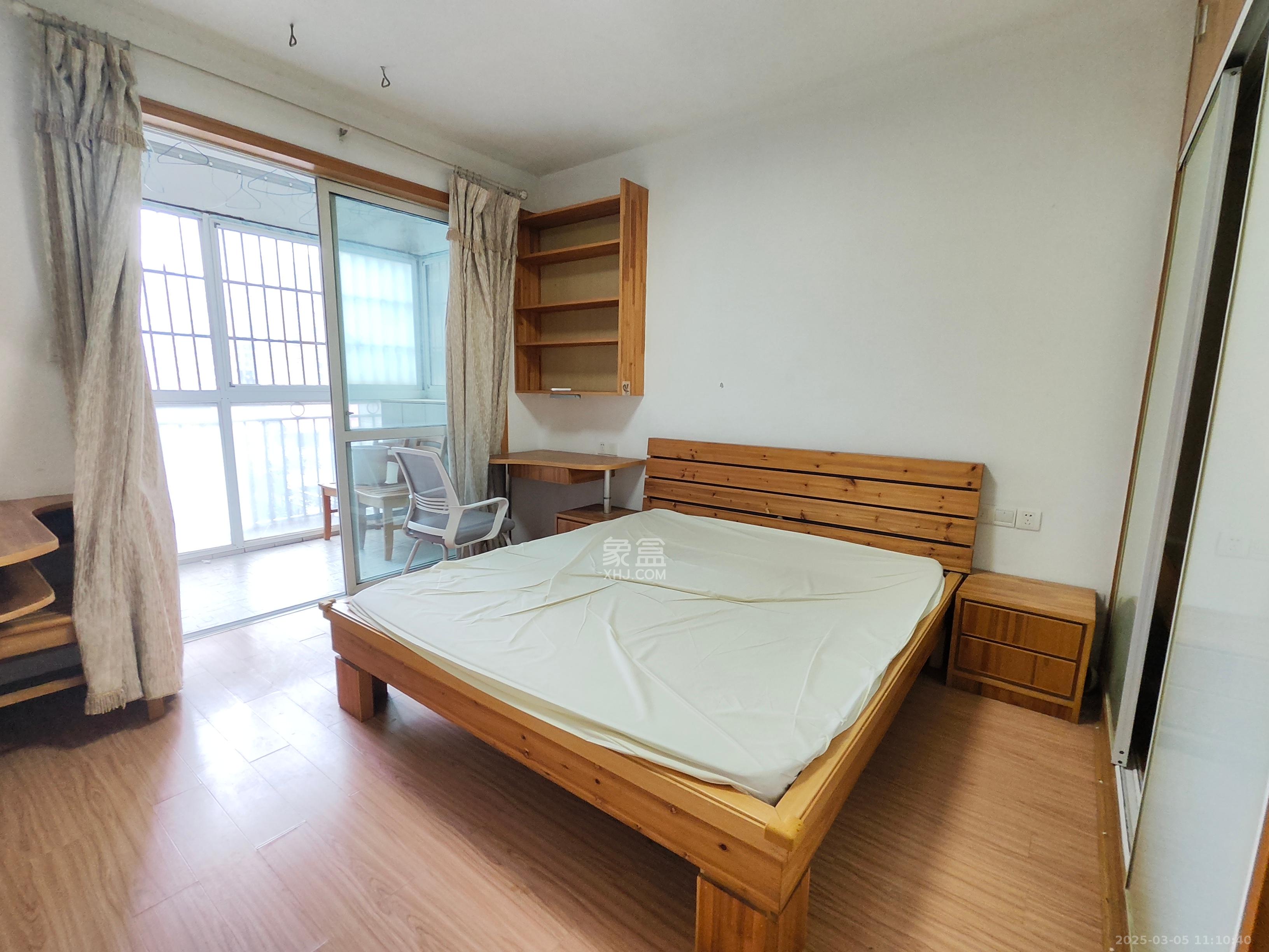 华韵07  2室1厅1卫   2200.00元/月室内图