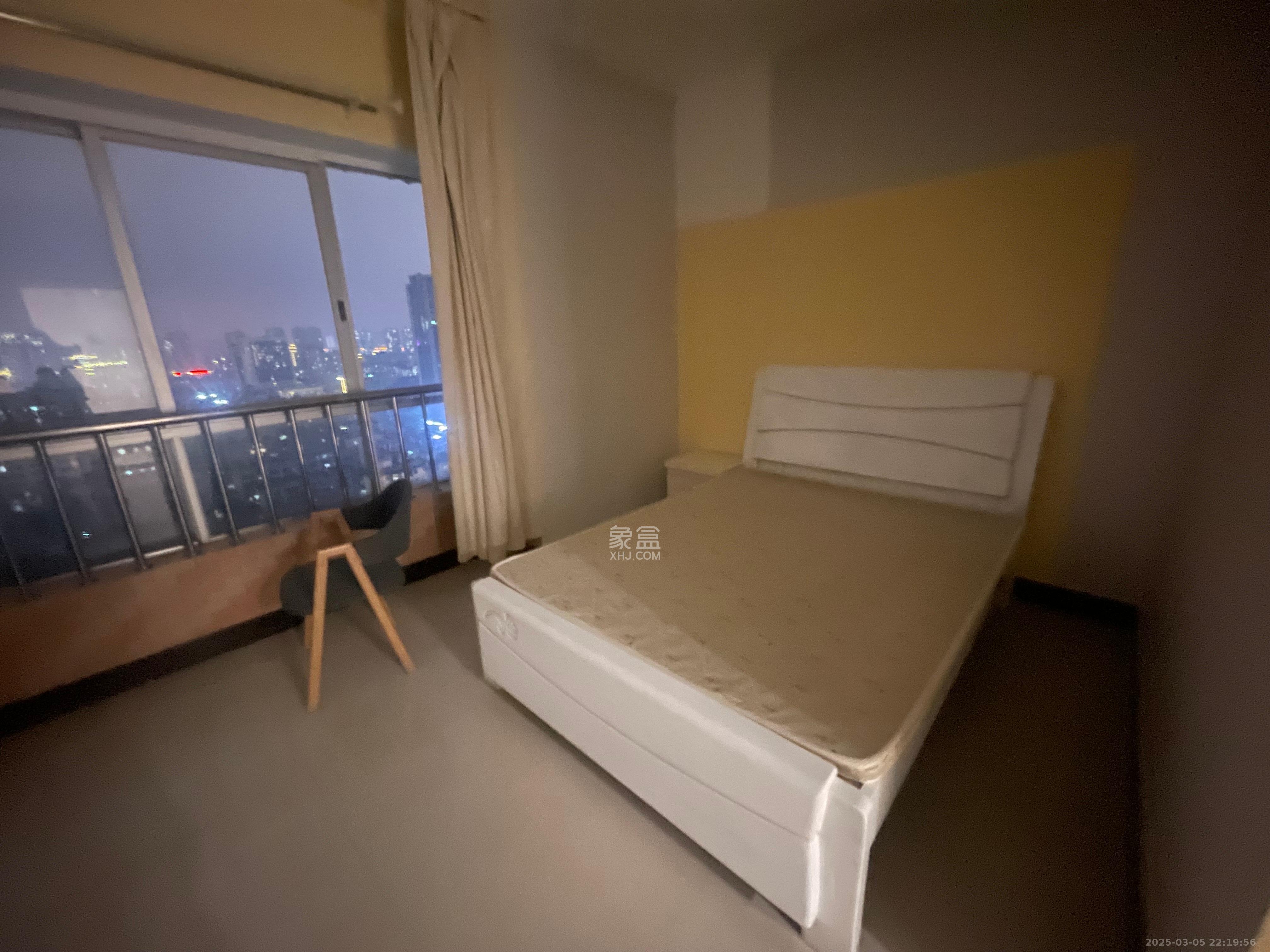 红商建材市场  1室1厅1卫   1200.00元/月室内图
