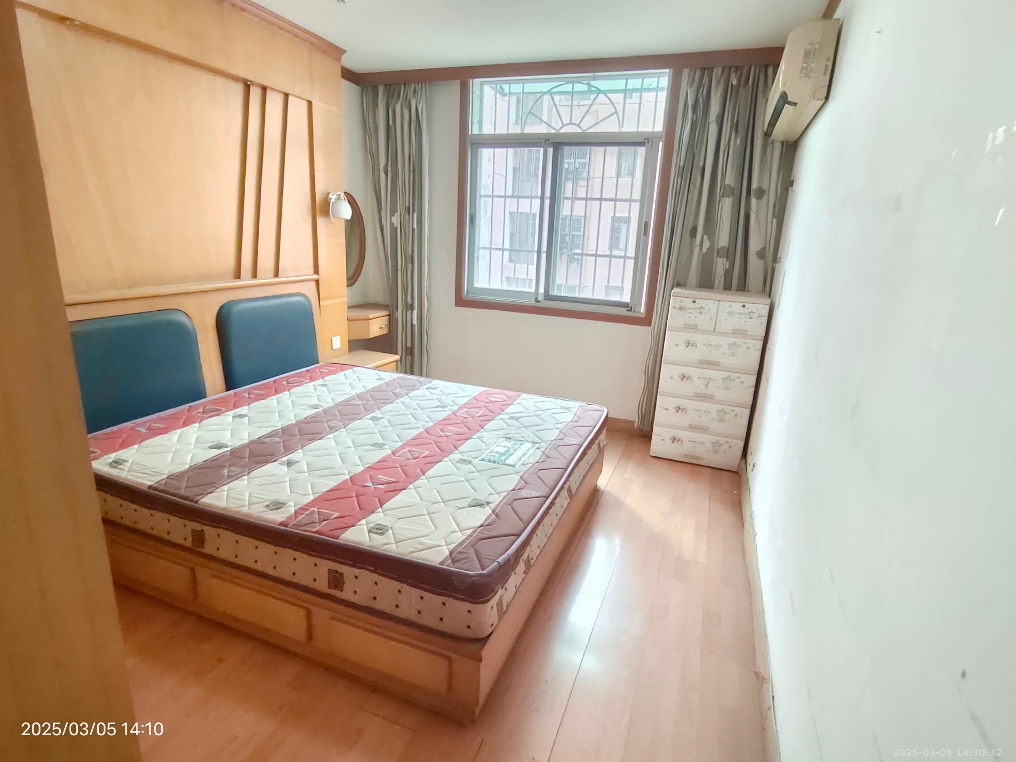 火星一片 3室2厅1卫 2100.0元/月 火星一片 3室2厅1卫 2100.0元/月室内图