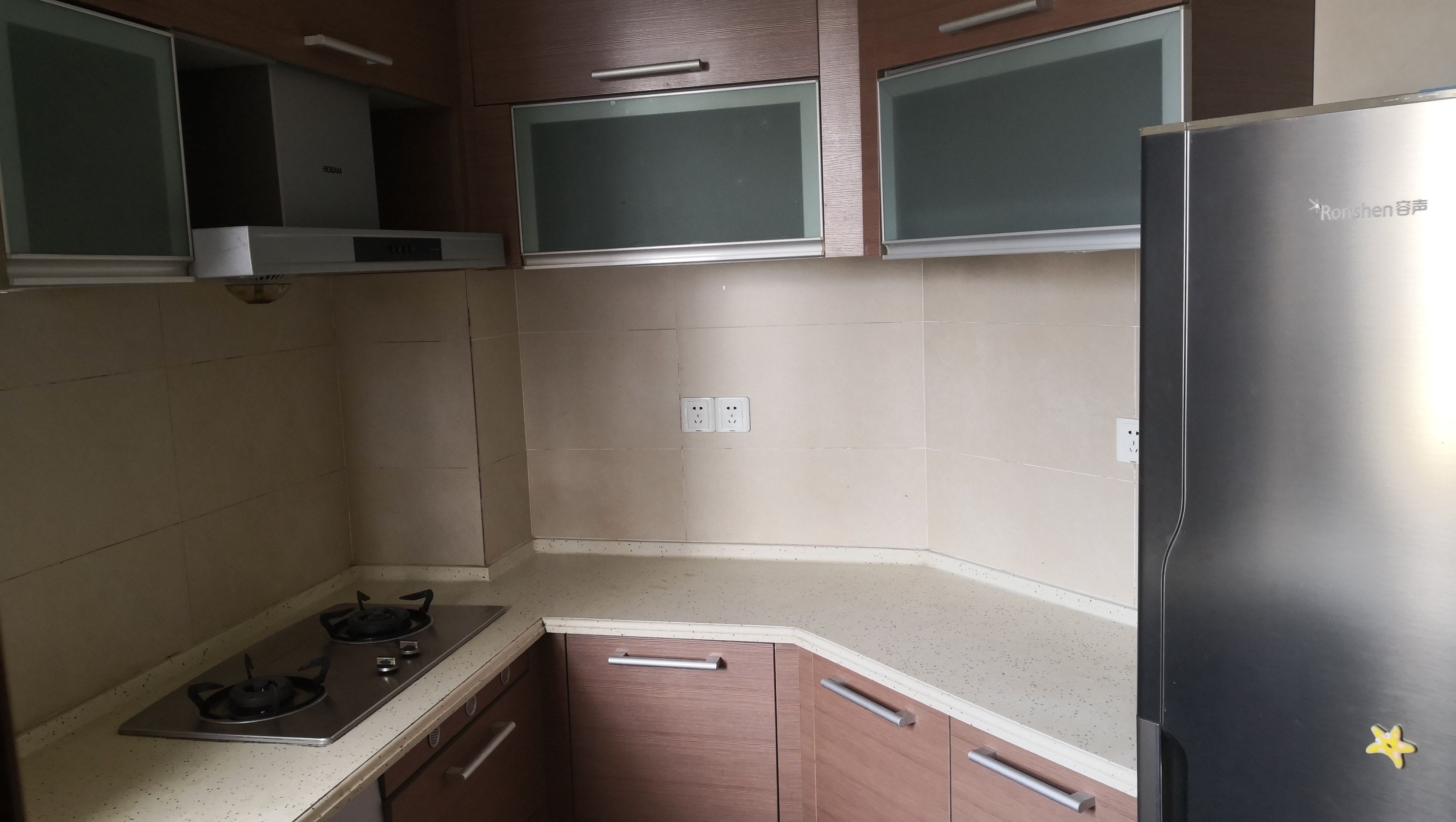 紫园B区  2室2厅1卫    2600.0元/月 紫园B区  2室2厅1卫    2600.0元/月室内图