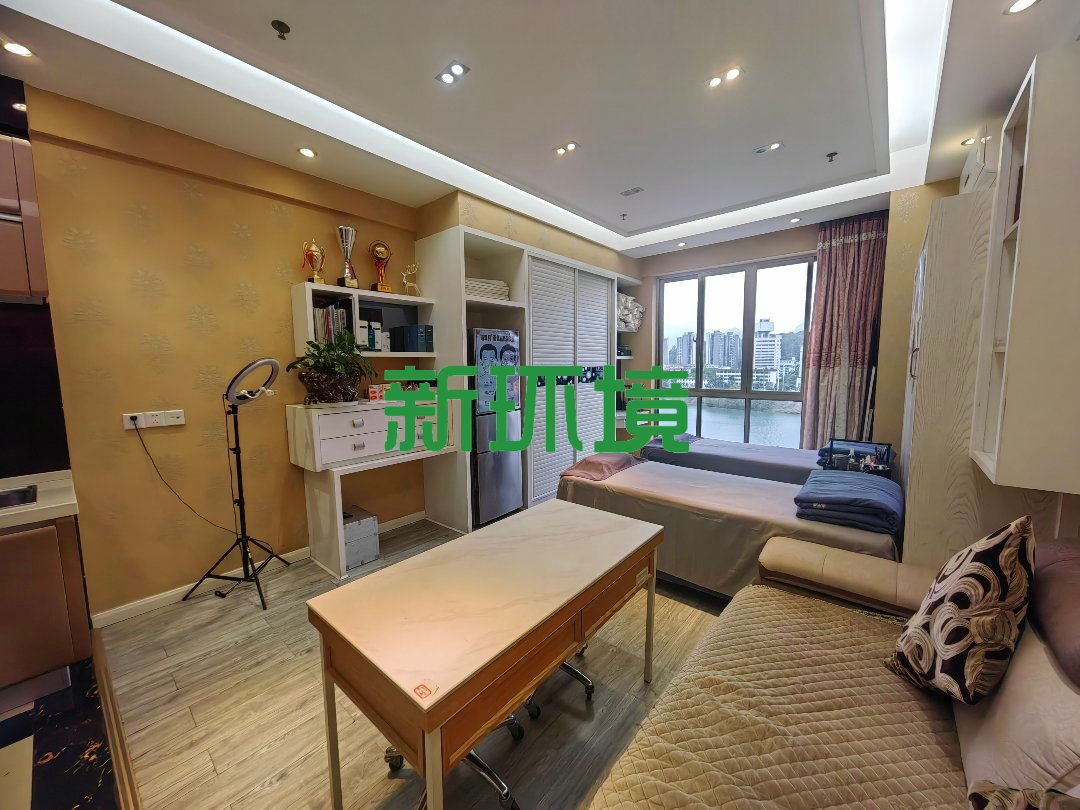 维港御景湾  1室1厅1卫   33.50万客厅