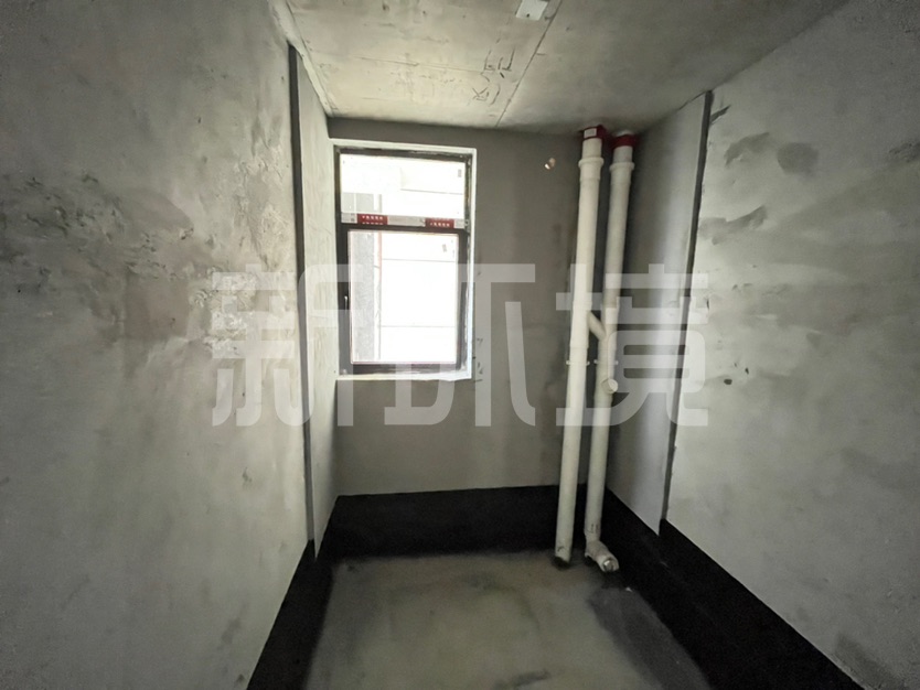 福天中央公馆 3室2厅2卫 85.8万 福天中央公馆 3室2厅2卫 85.8万客厅