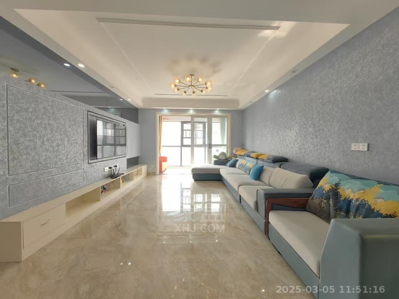 山水洲城华晨第一城 3室2厅2卫 2300.0元/月 山水洲城华晨第一城 3室2厅2卫 2300.0元/月室内图