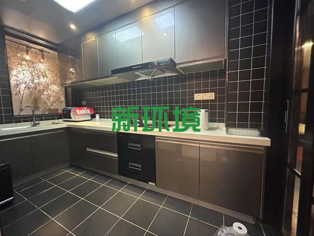 山水印象 3室2厅2卫 2200.0元/月 山水印象 3室2厅2卫 2200.0元/月室内图