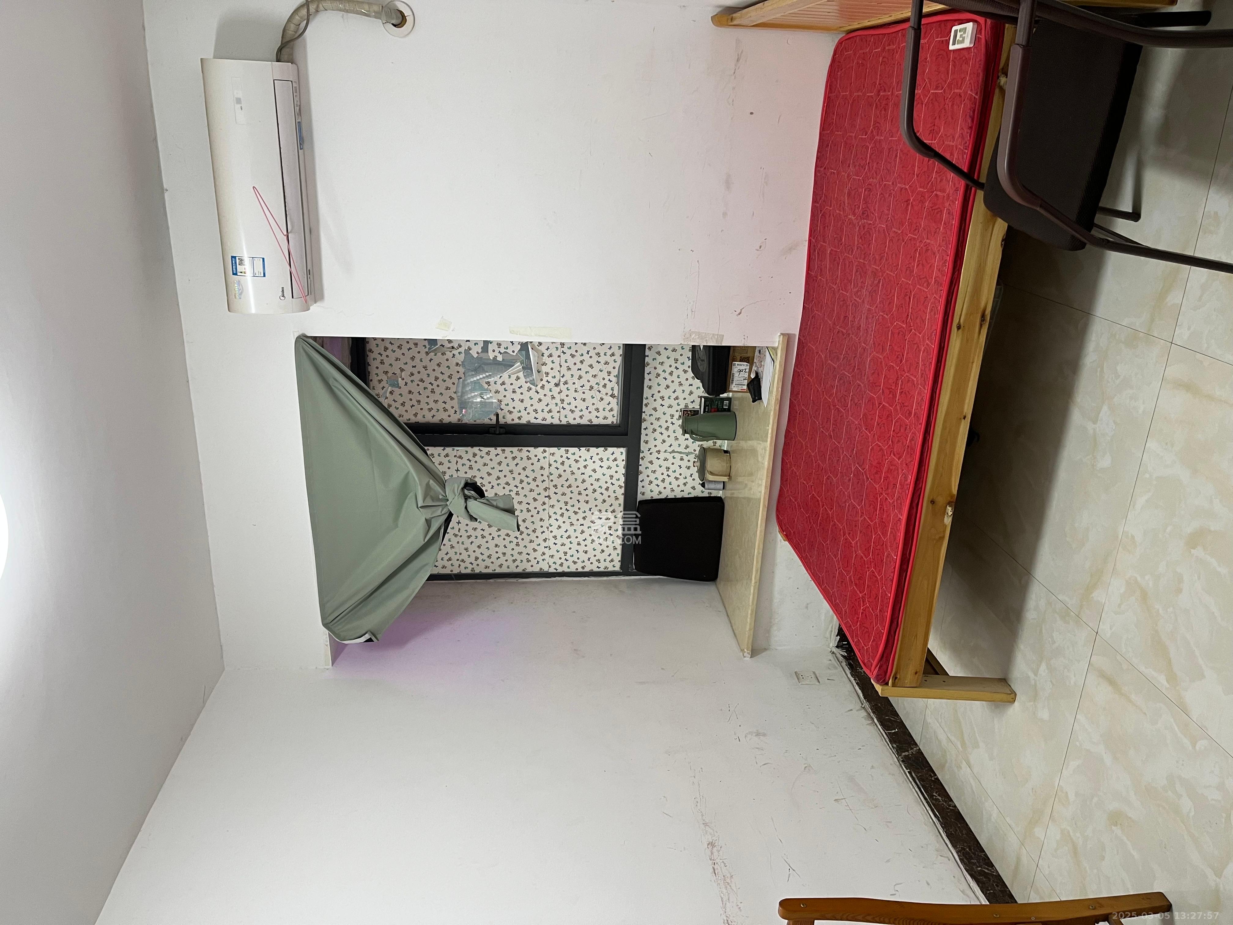 茶山馨苑 1室1厅1卫 1200.0元/月 茶山馨苑 1室1厅1卫 1200.0元/月室内图