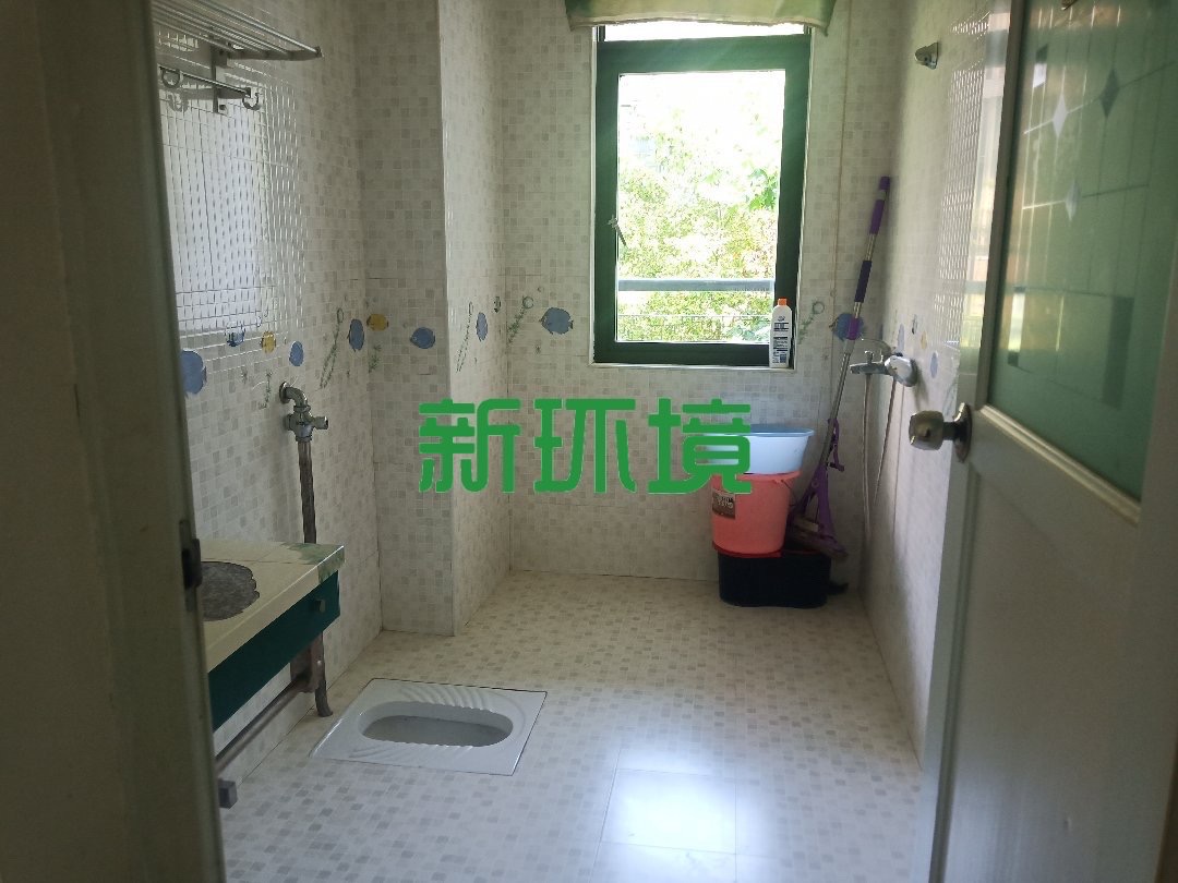 月亮湾二期A区 3室2厅2卫 1800.0元/月 月亮湾二期A区 3室2厅2卫 1800.0元/月室内图