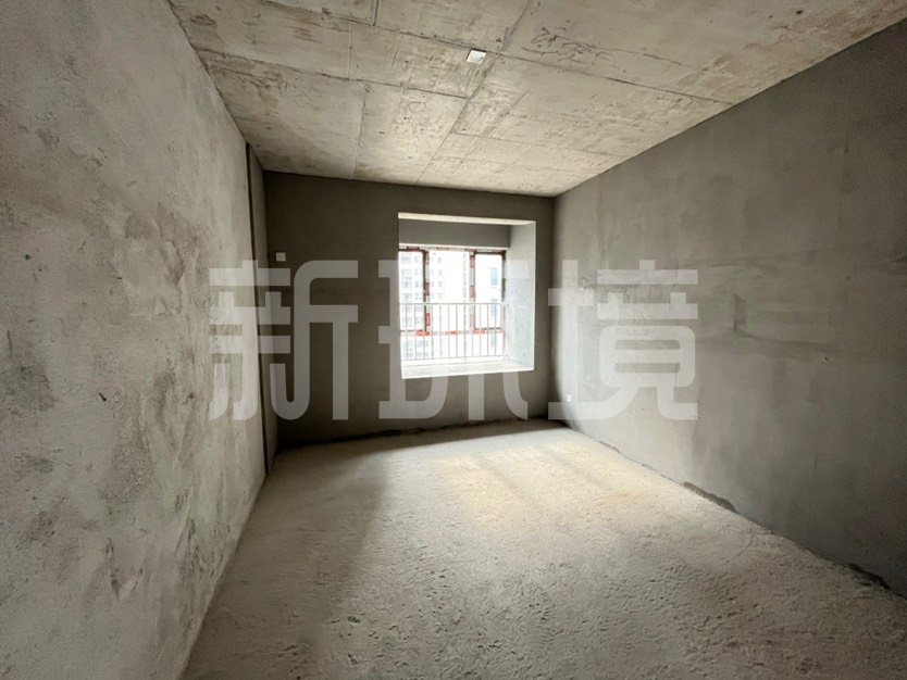 福天中央公馆 3室2厅2卫 85.8万 福天中央公馆 3室2厅2卫 85.8万客厅