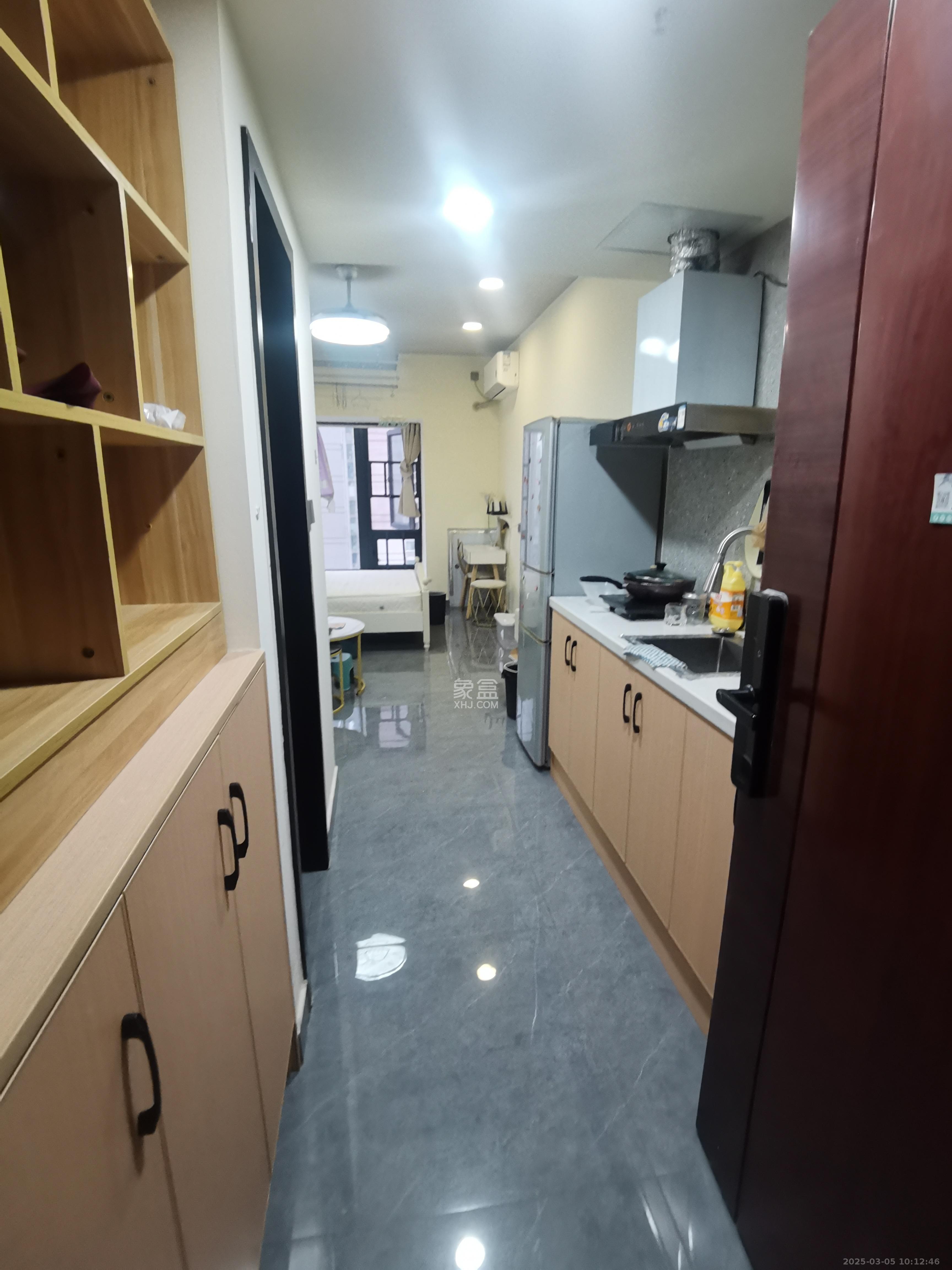 碧桂园城市之光  1室1厅1卫   1700.00元/月室内图