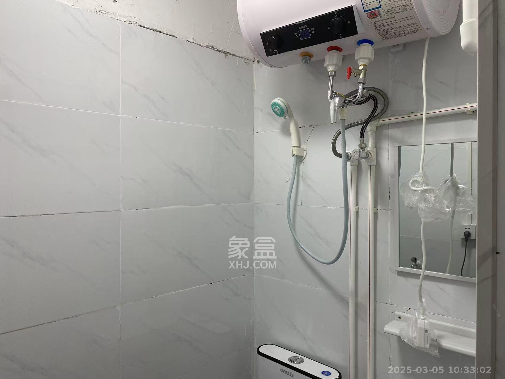 保利麓谷林语E区 1室0厅1卫 1100.0元/月 保利麓谷林语E区 1室0厅1卫 1100.0元/月室内图