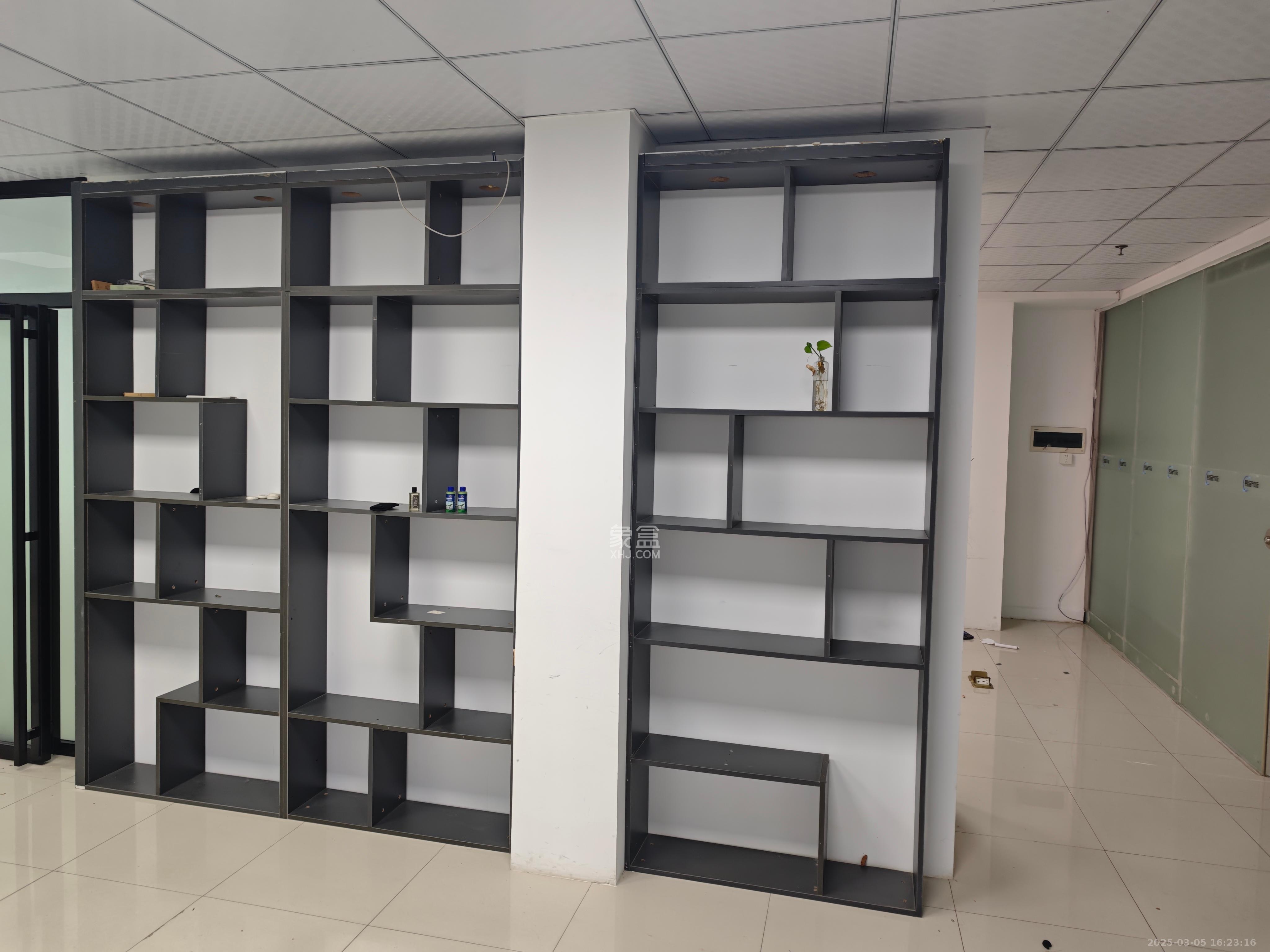 公园道 1室1厅1卫 7800.0元/月 公园道 1室1厅1卫 7800.0元/月室内图