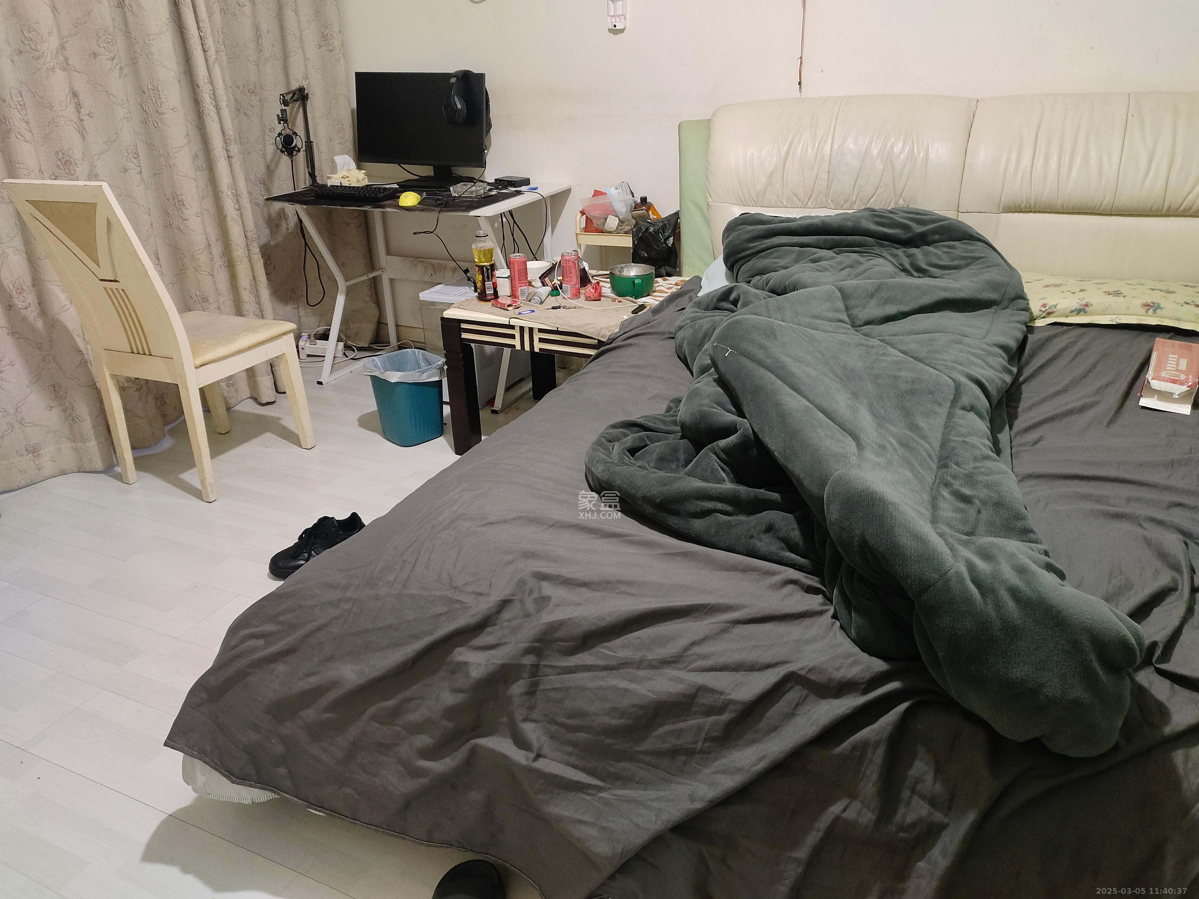 广铁六公司宿舍  3室2厅1卫   2500.00元/月室内图