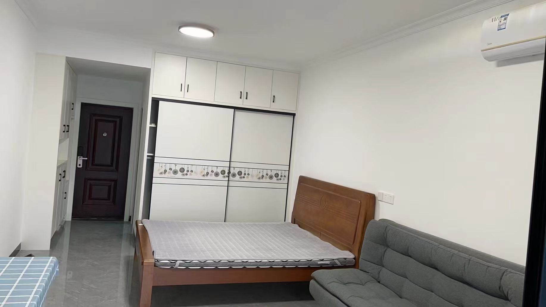 山水洲城华晨第一城 1室1厅1卫 1300.0元/月 山水洲城华晨第一城 1室1厅1卫 1300.0元/月户型图