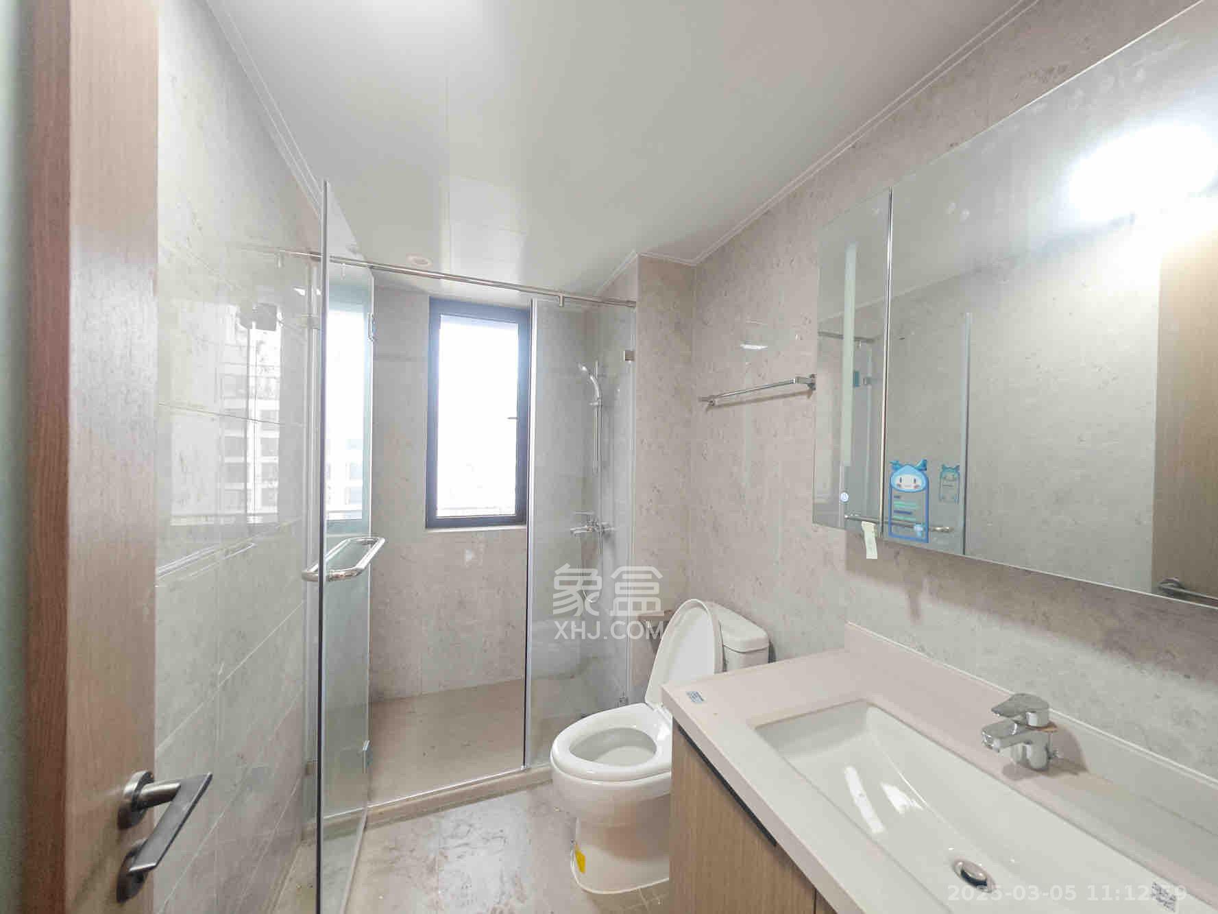 龙湖日盛奕境 3室2厅2卫 3000.0元/月 龙湖日盛奕境 3室2厅2卫 3000.0元/月室内图