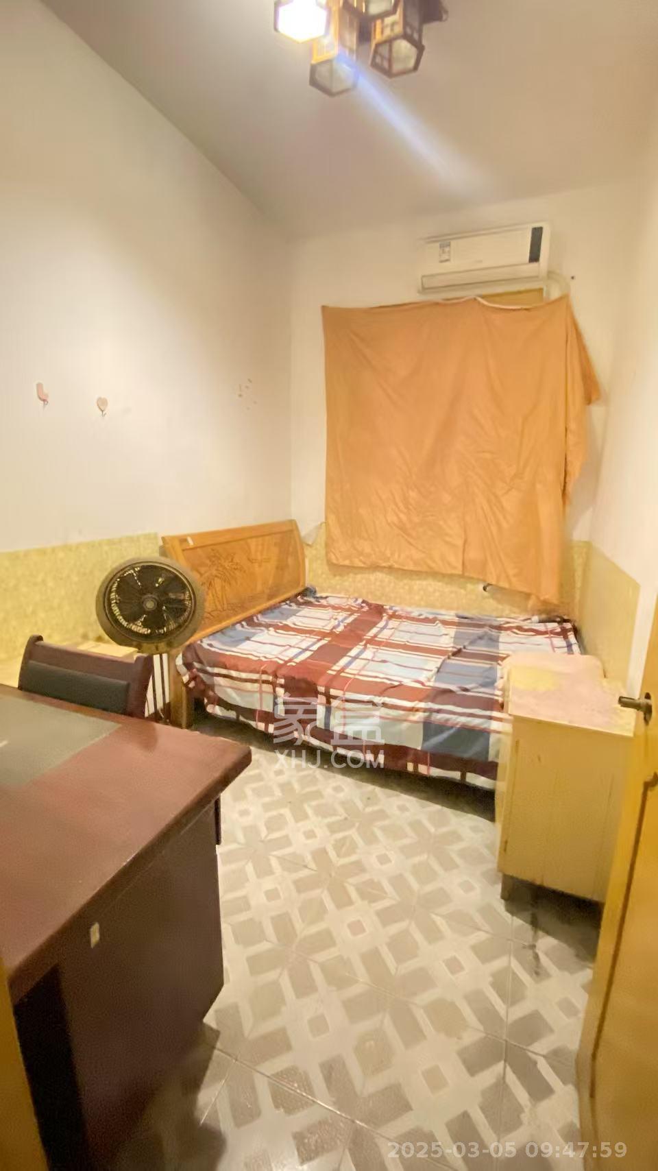 燕山街社区 2室2厅1卫 1600.0元/月 燕山街社区 2室2厅1卫 1600.0元/月室内图