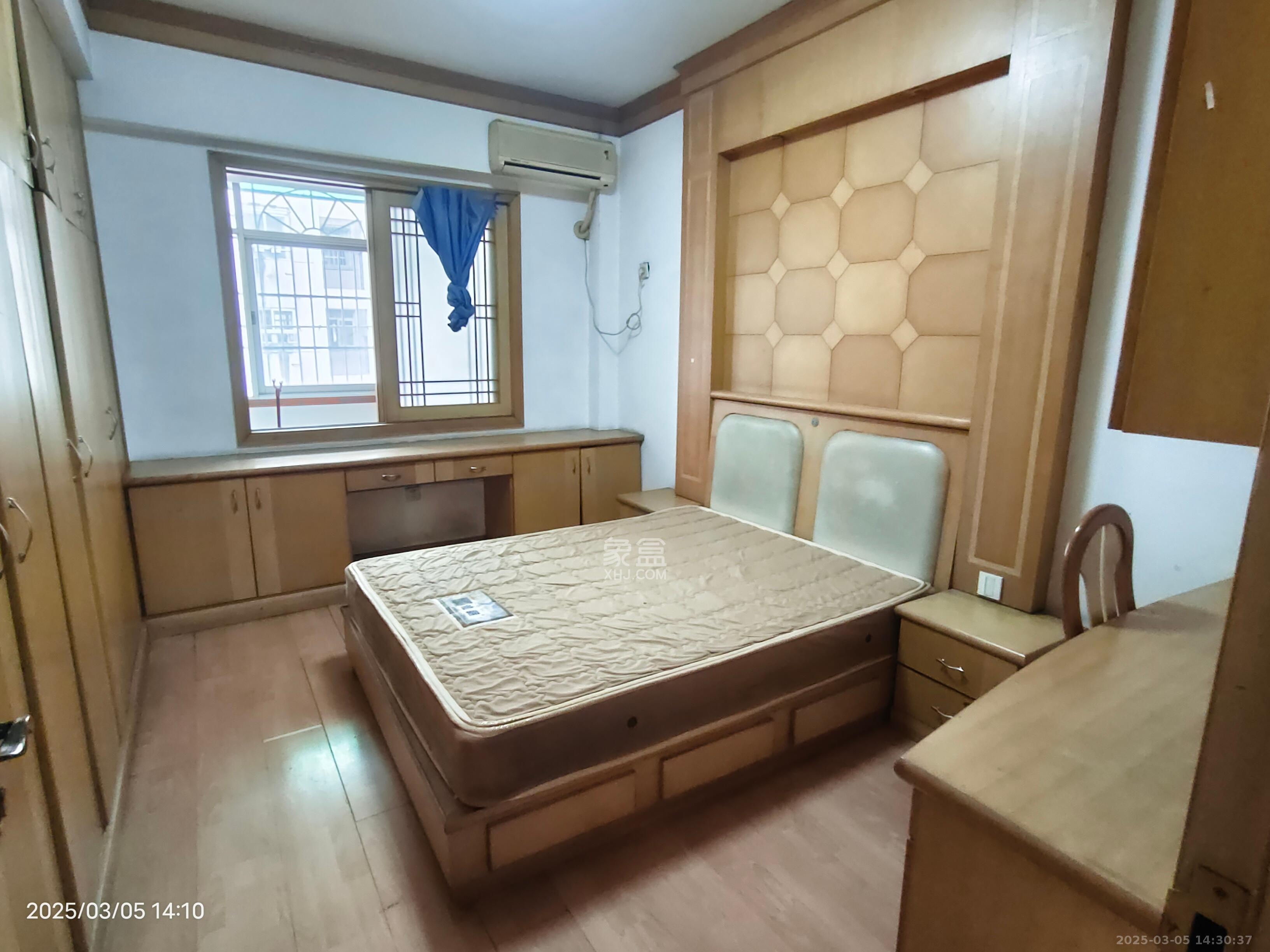 火星一片 3室2厅1卫 2100.0元/月 火星一片 3室2厅1卫 2100.0元/月室内图