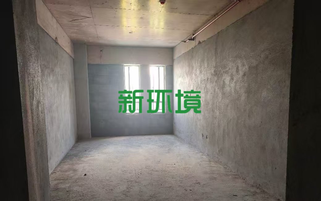 东岳新外滩  1室1厅1卫   26.80万客厅