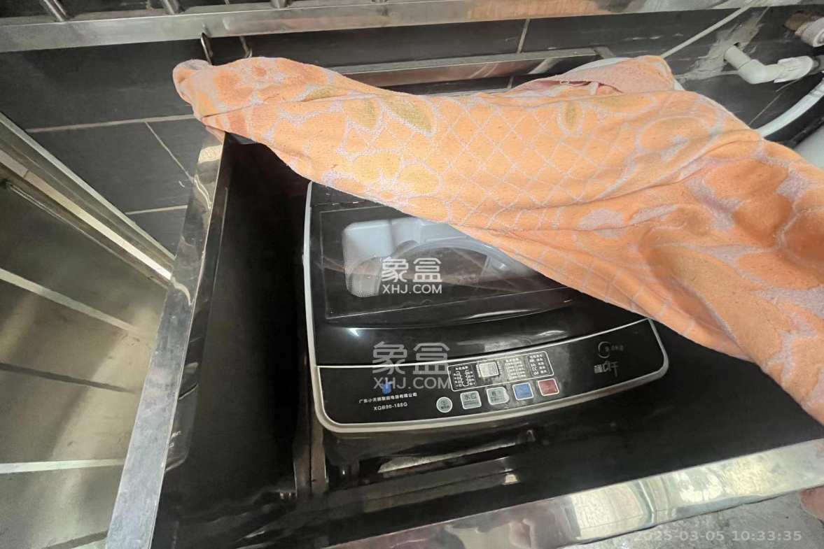 云盘花园 1室0厅1卫 500.0元/月 云盘花园 1室0厅1卫 500.0元/月室内图