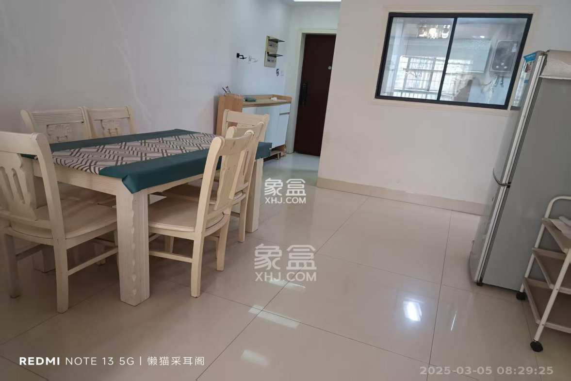 九华新城 2室1厅1卫 1300.0元/月 九华新城 2室1厅1卫 1300.0元/月室内图