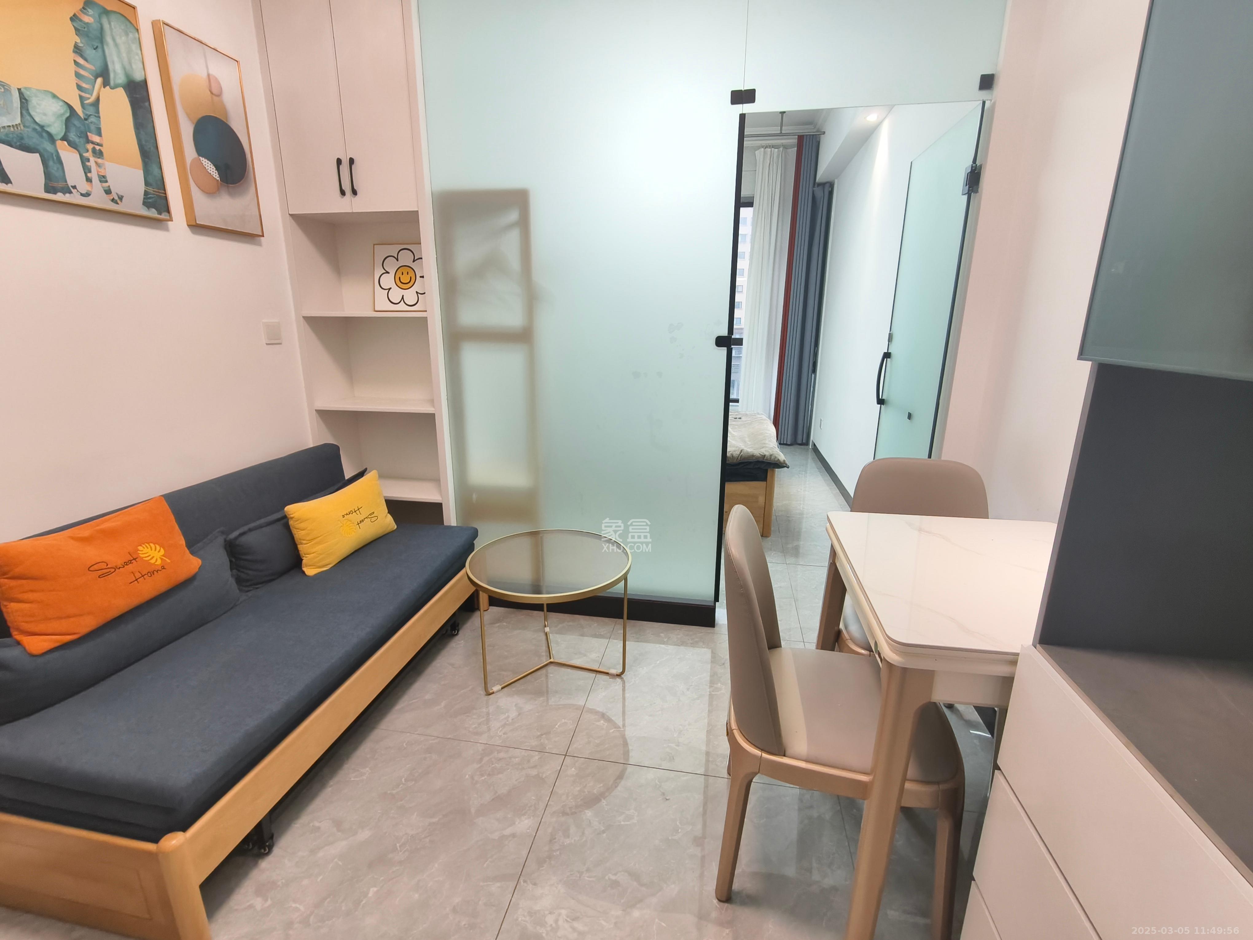 新力铂园(江山云著) 1室1厅1卫 1600.0元/月 新力铂园(江山云著) 1室1厅1卫 1600.0元/月室内图