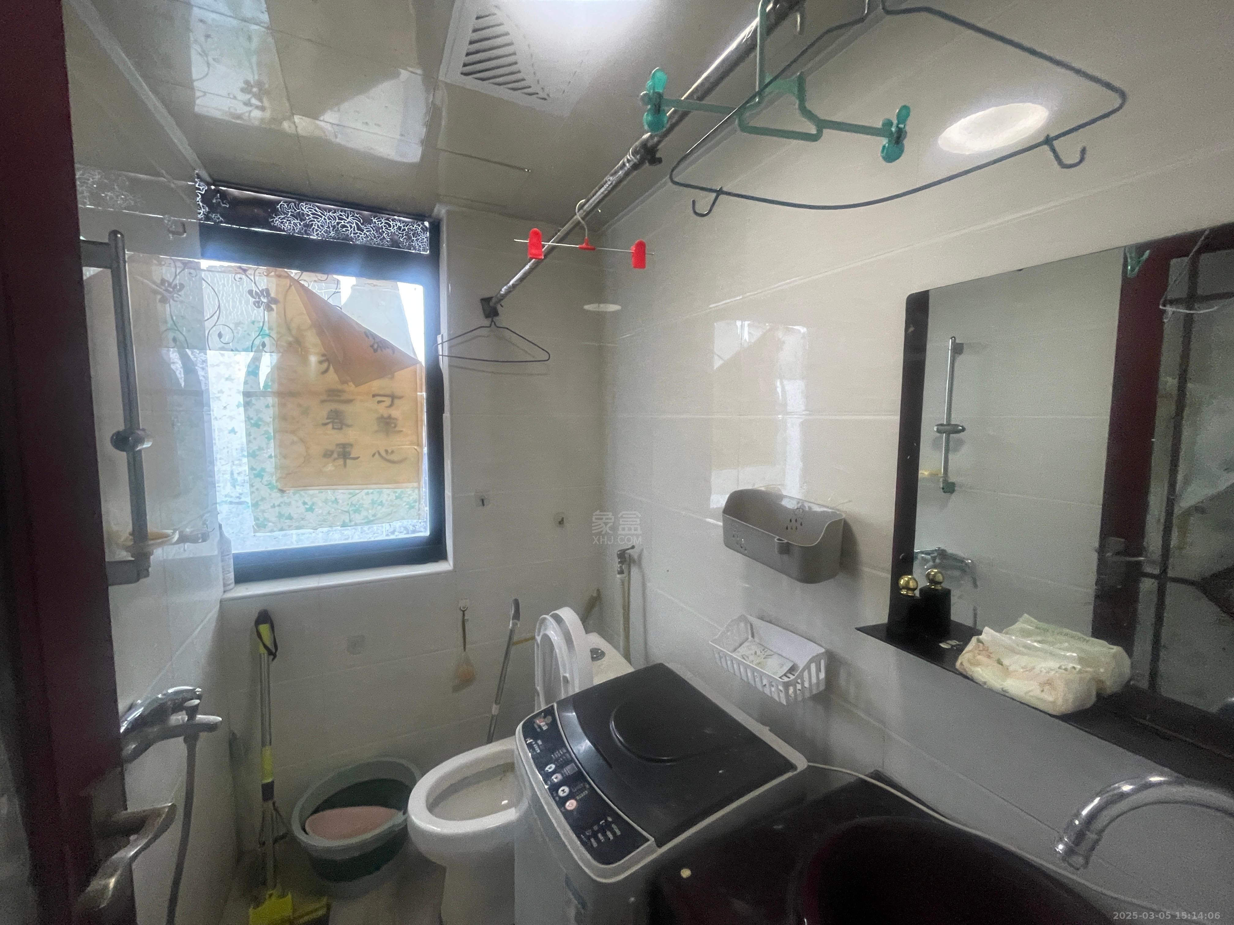 慈善大厦  1室0厅0卫   1300.00元/月室内图