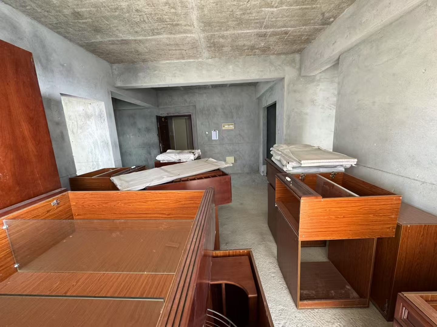 华盛中央公园  3室2厅1卫    131.0万 华盛中央公园  3室2厅1卫    131.0万室内图