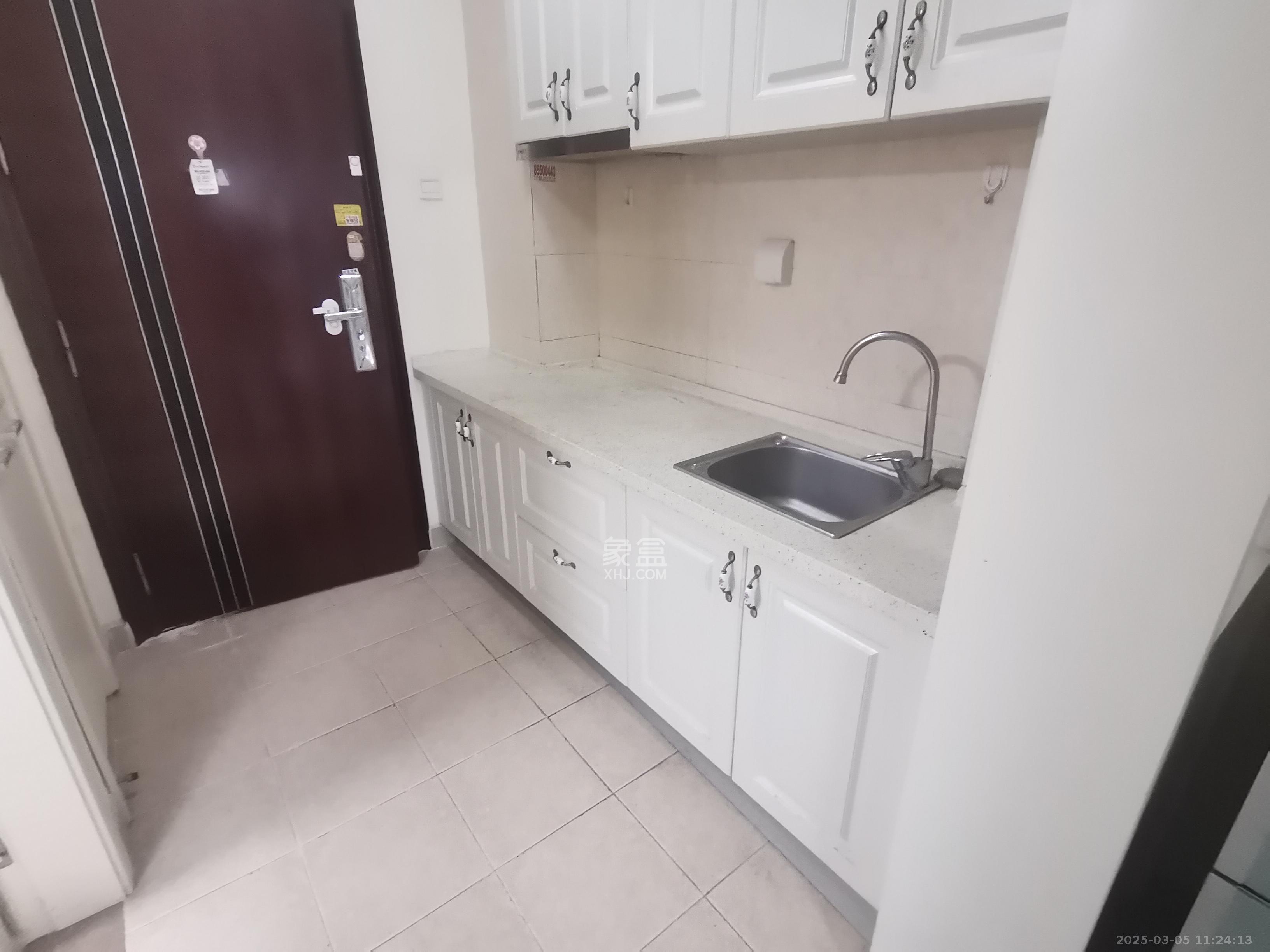 万芙锦城 1室1厅1卫 1600.0元/月 万芙锦城 1室1厅1卫 1600.0元/月室内图