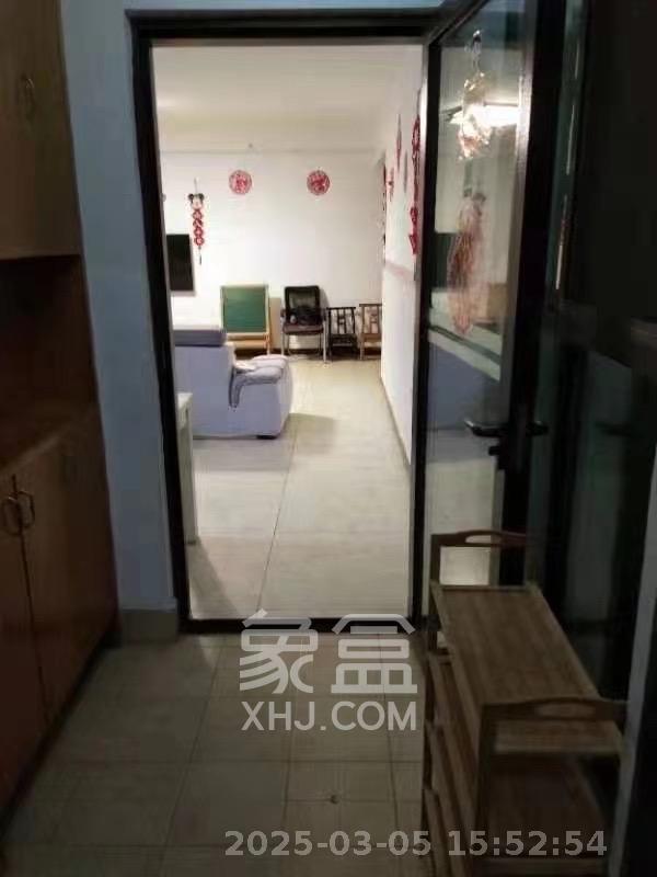 华润凤凰城三期 3室2厅2卫 2400.0元/月 华润凤凰城三期 3室2厅2卫 2400.0元/月室内图