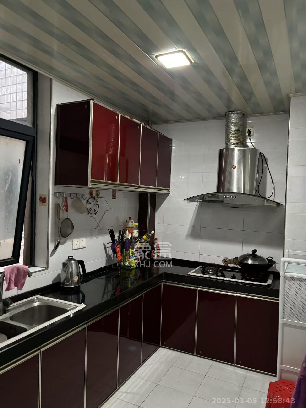 湘江世纪城豪江苑 3室2厅1卫 2000.0元/月 湘江世纪城豪江苑 3室2厅1卫 2000.0元/月室内图