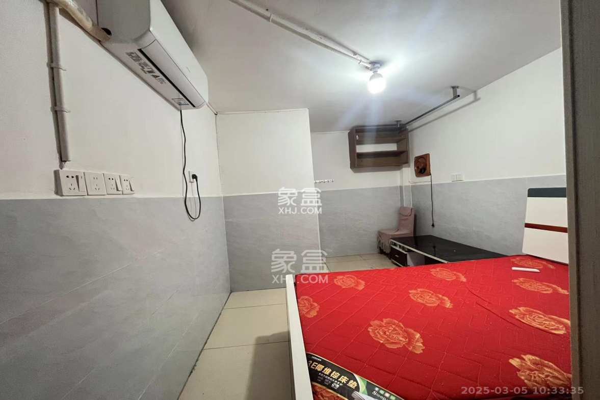 云盘花园 1室0厅1卫 500.0元/月 云盘花园 1室0厅1卫 500.0元/月室内图