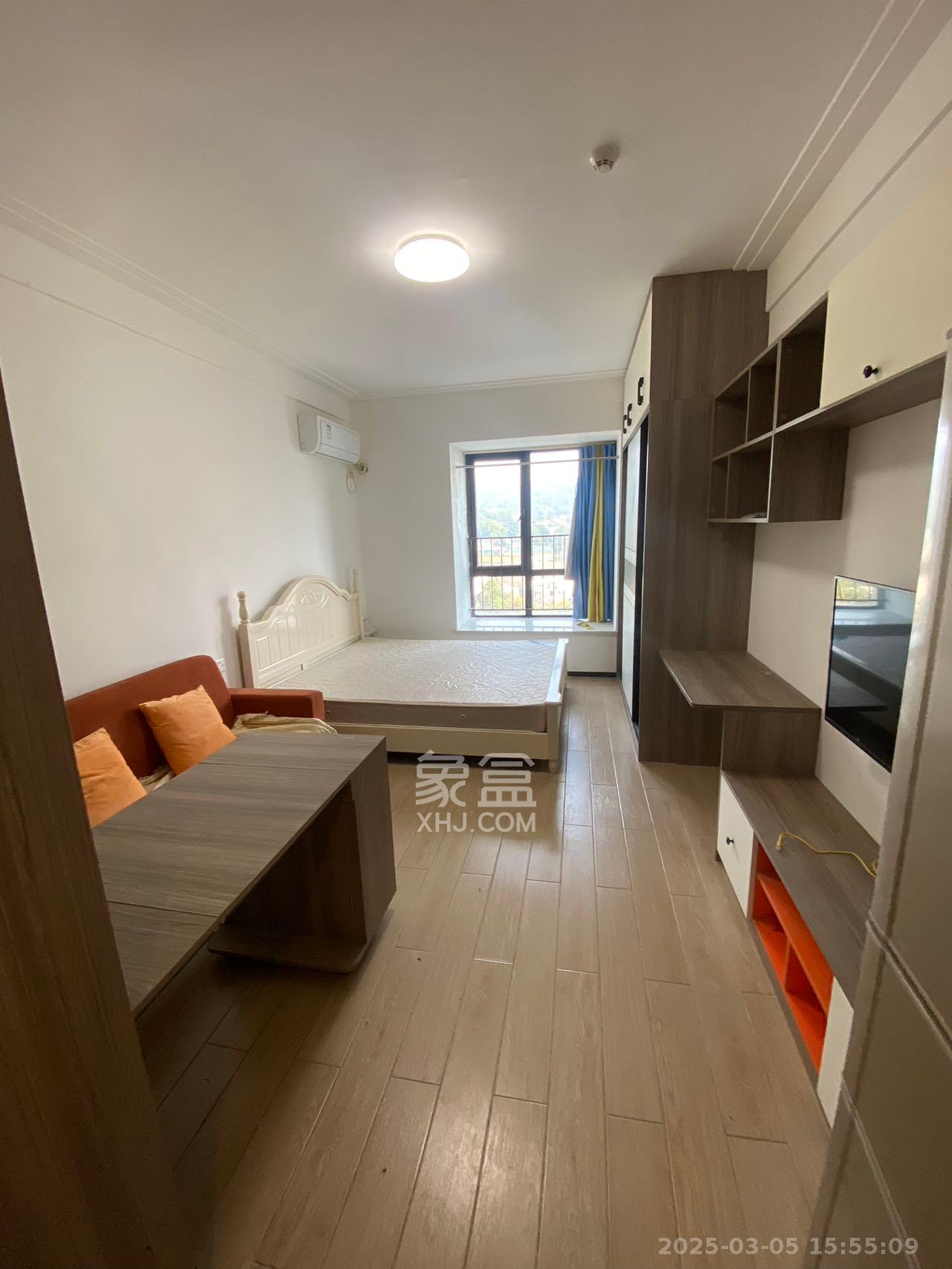 中海国际二期  1室1厅1卫    1200.0元/月 中海国际二期  1室1厅1卫    1200.0元/月室内图