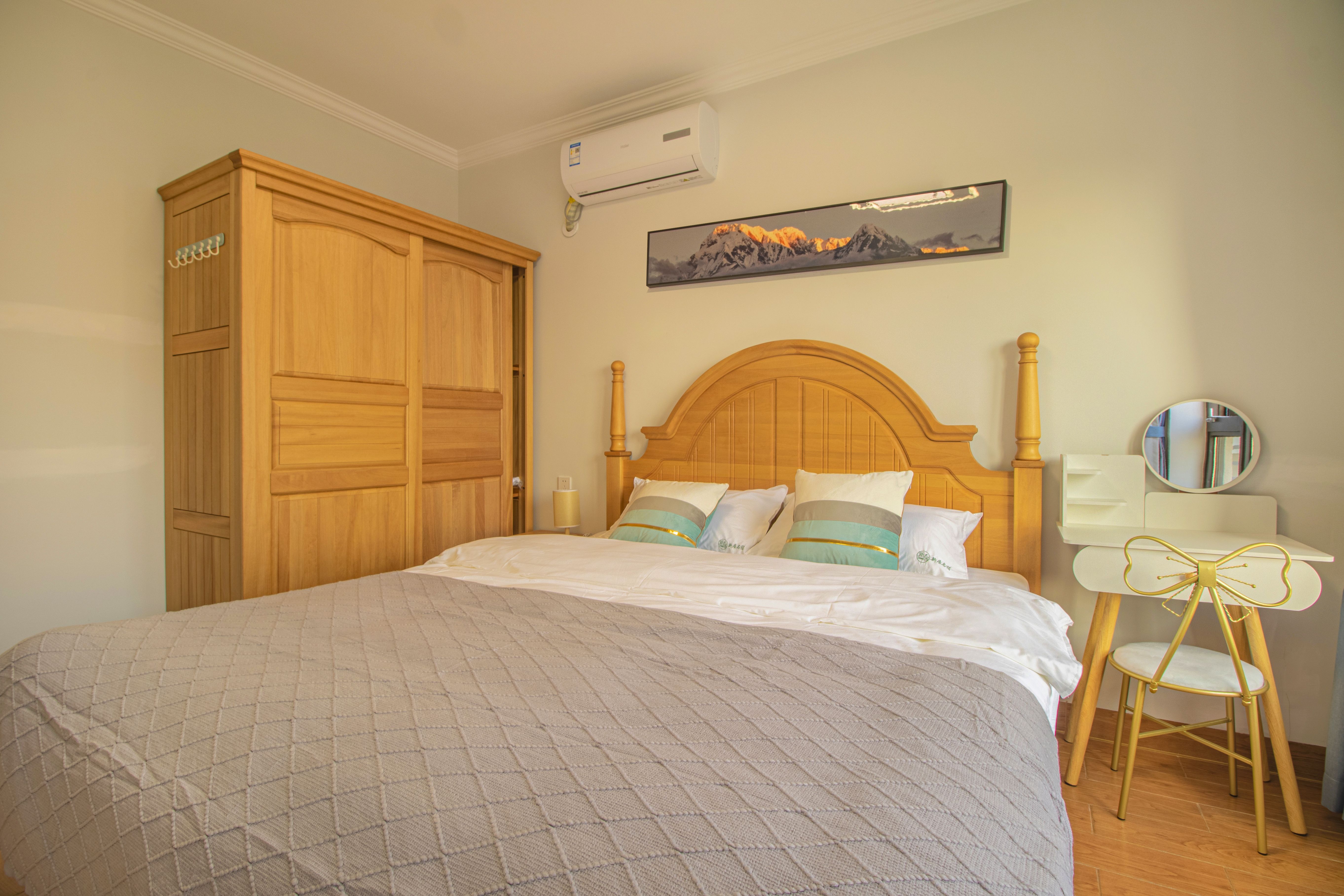 绿地海德公馆 3室2厅1卫 3500.0元/月 绿地海德公馆 3室2厅1卫 3500.0元/月室内图