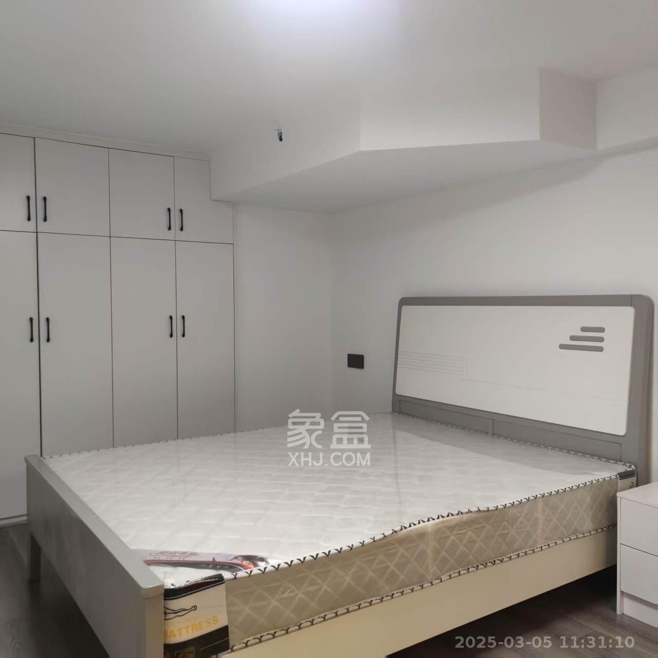 新长海D1站 0室1厅1卫 1500.0元/月 新长海D1站 0室1厅1卫 1500.0元/月室内图