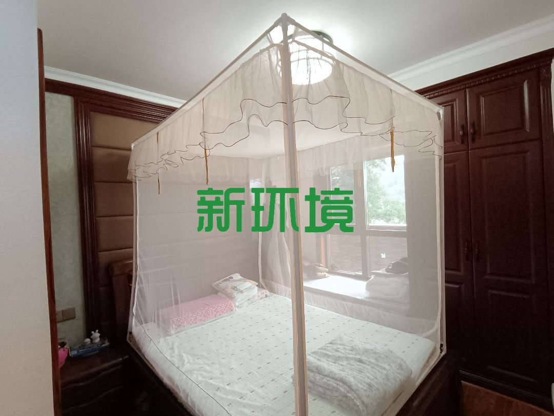 玉恒龙岸小区  3室2厅2卫   130.00万客厅