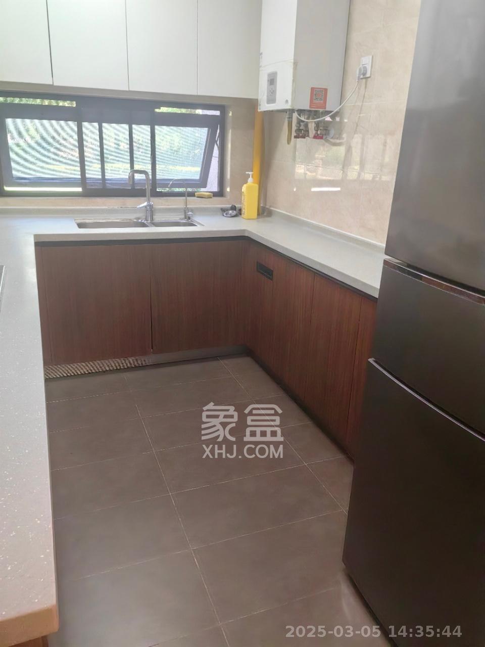 万科里梅溪郡 3室2厅2卫 3800.0元/月 万科里梅溪郡 3室2厅2卫 3800.0元/月室内图