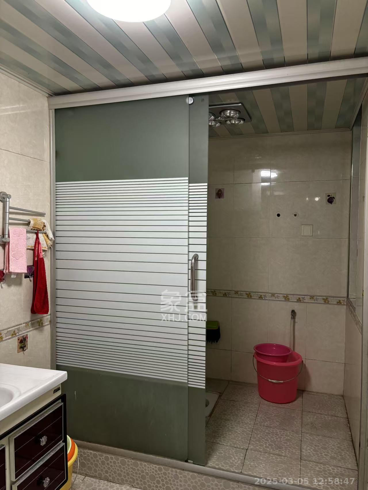 湘江世纪城豪江苑 3室2厅1卫 2000.0元/月 湘江世纪城豪江苑 3室2厅1卫 2000.0元/月室内图